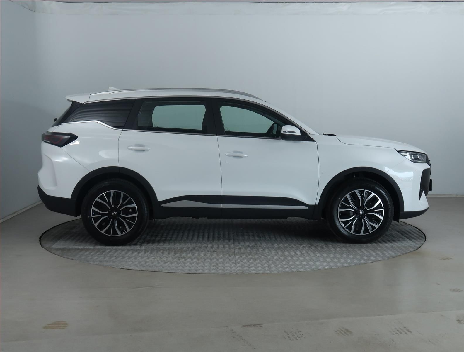 Chery Tiggo 7, 1.6 TGDI, Comfort, COMFORT - fotka 6