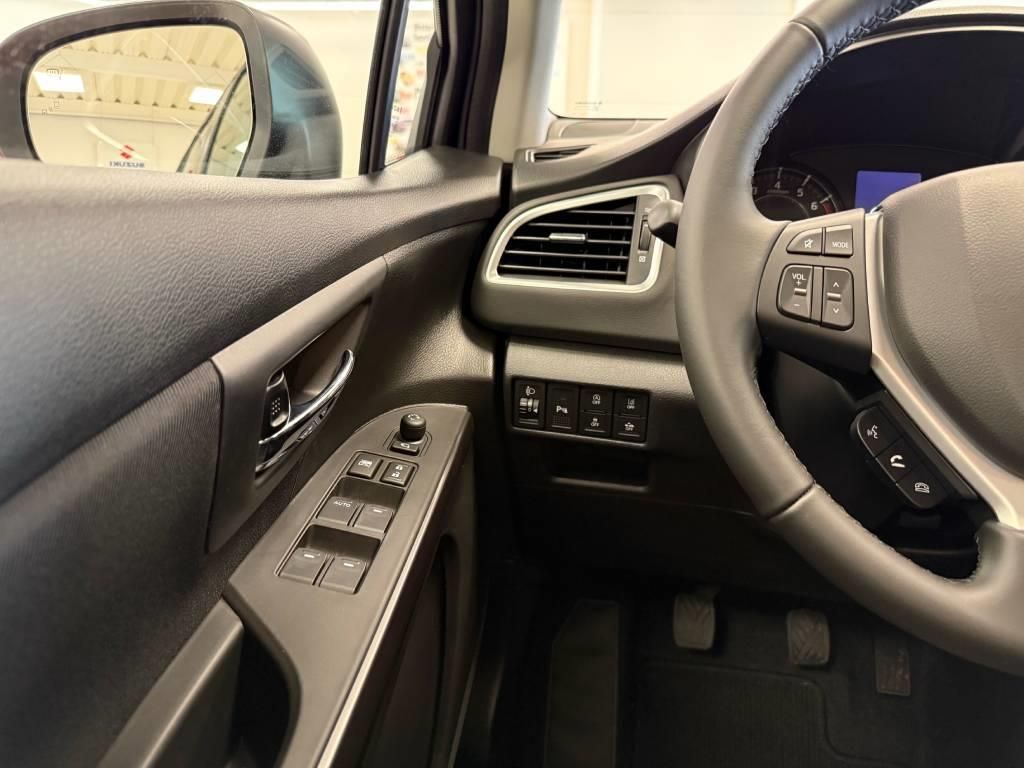 Suzuki S-Cross, PREMIUM 1,4  M/T 4x4 MY25 - fotka 5