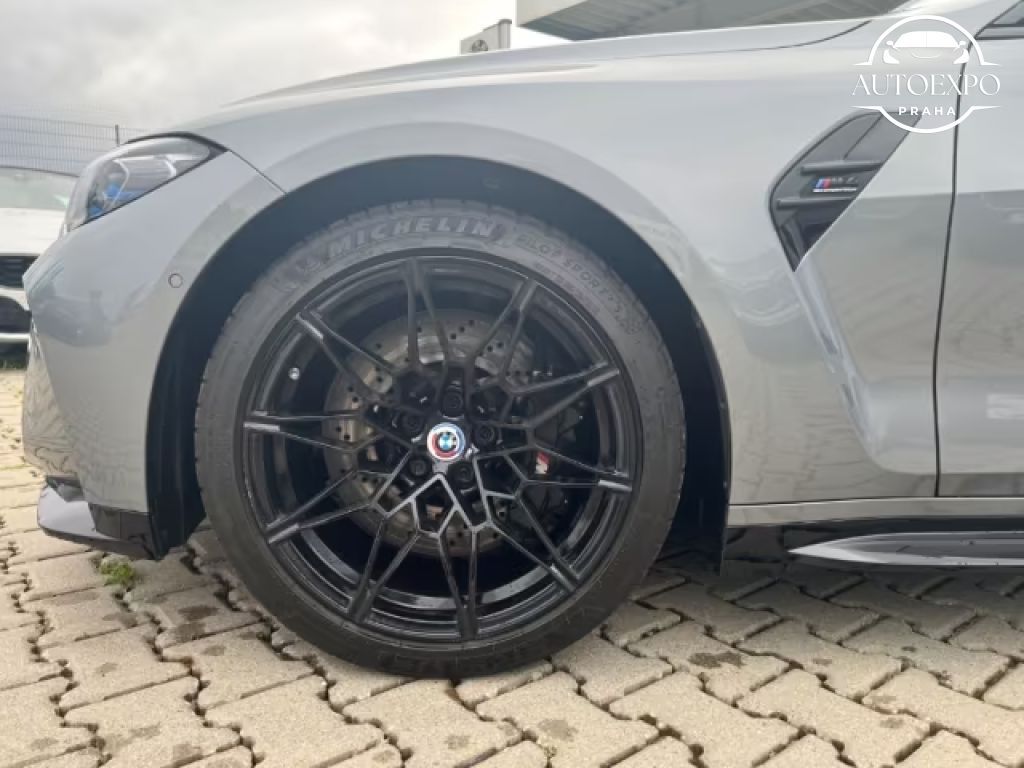 BMW M4, Competition xDrive - fotka 6