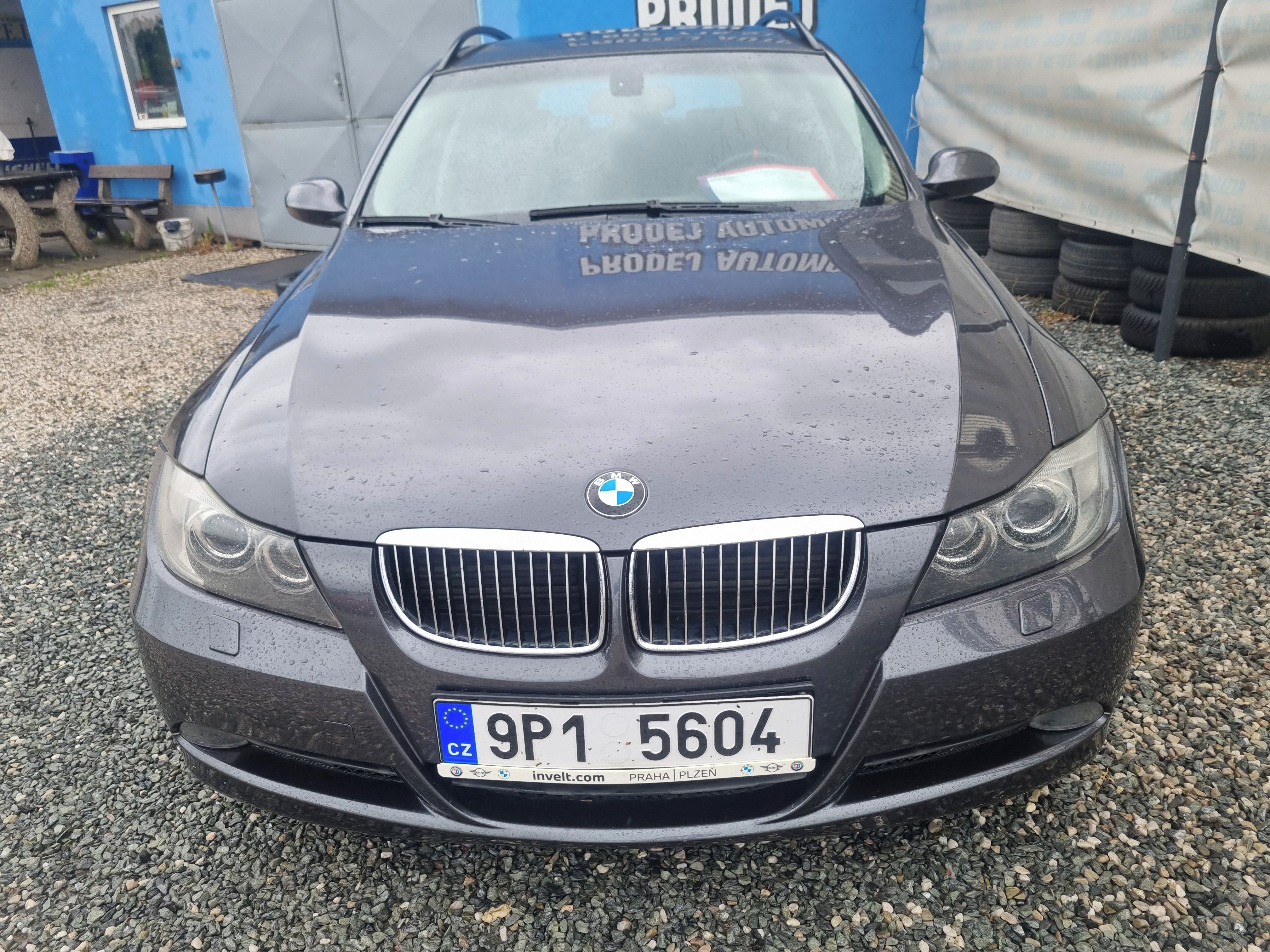 BMW Řada 3, 325 í160 KW - fotka 5