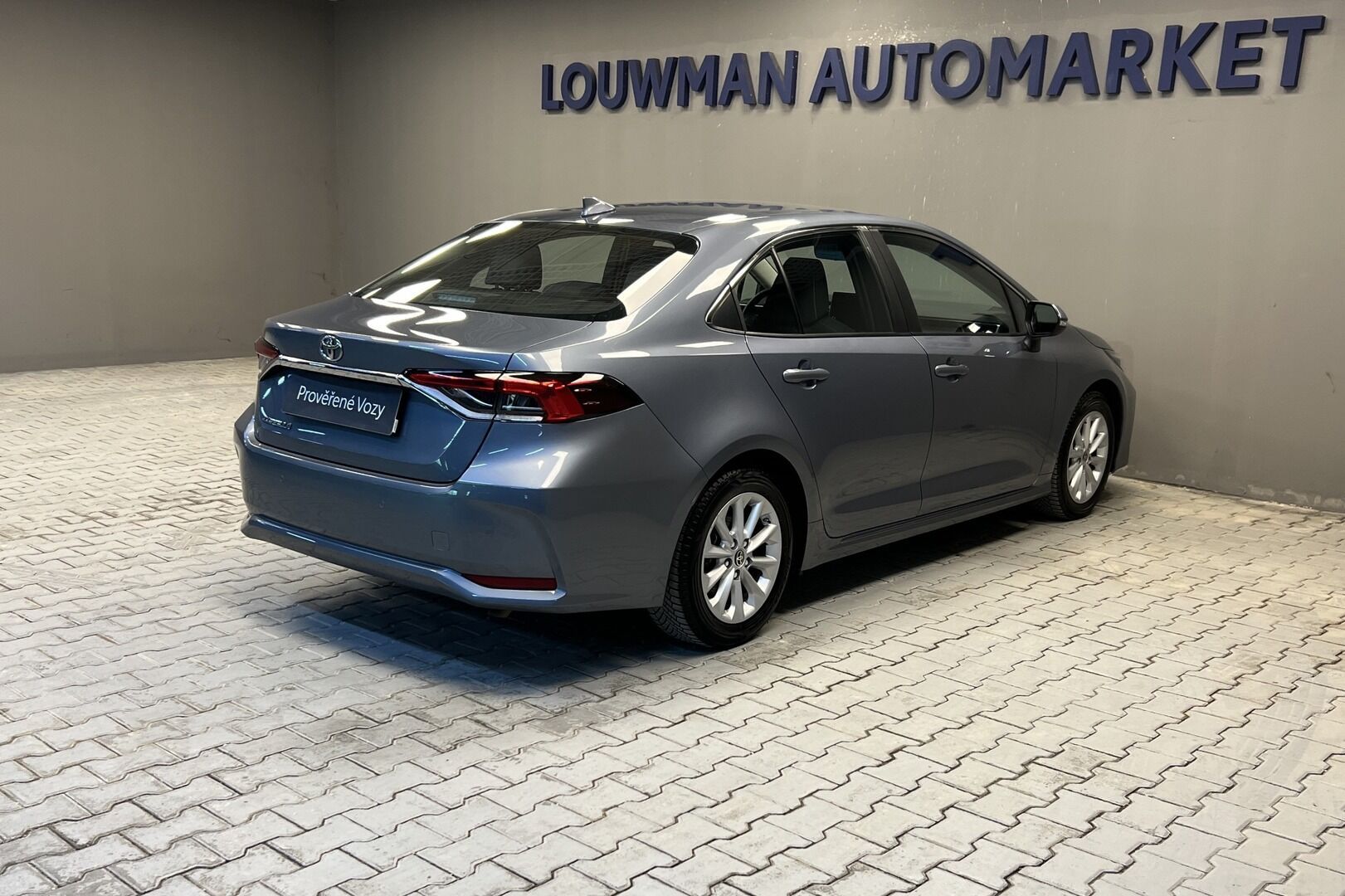 Toyota Corolla, 1,5i AT COMFORT TECH - fotka 2