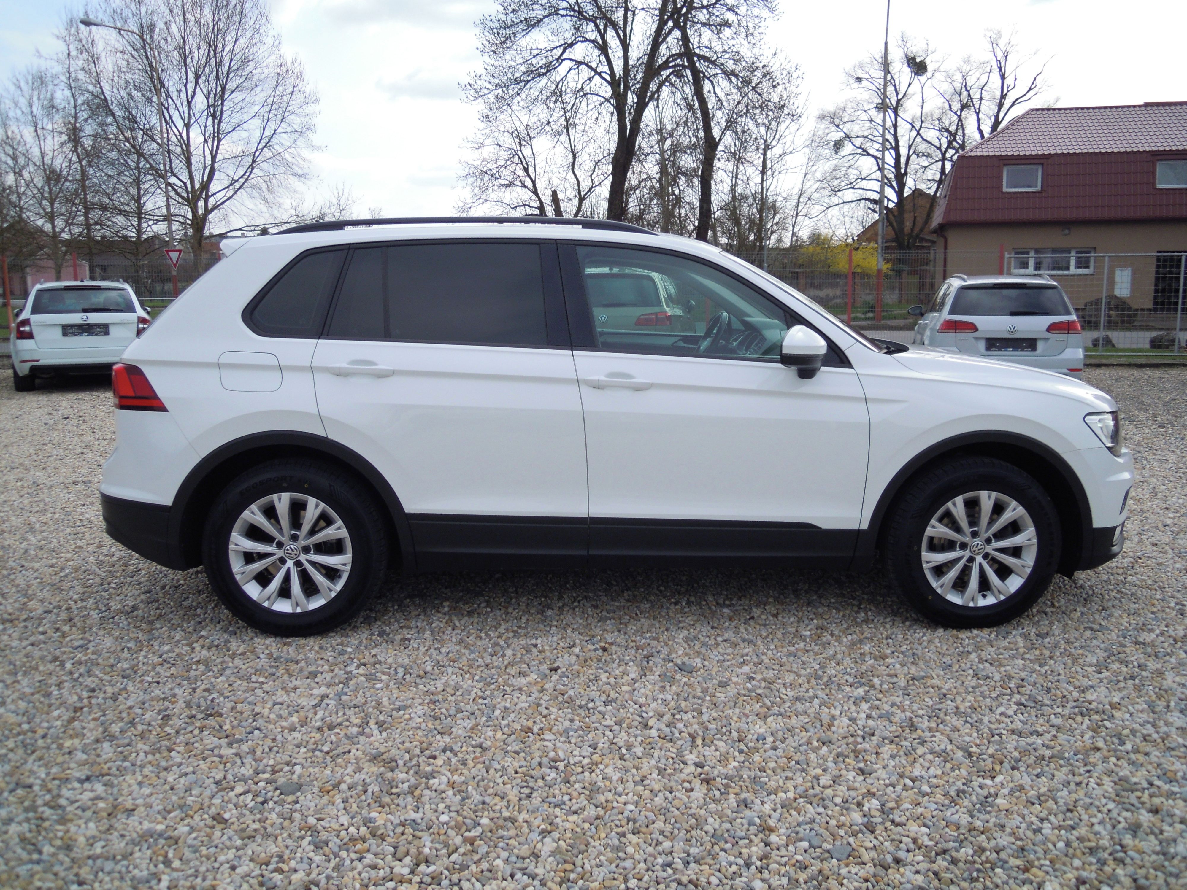 Volkswagen Tiguan, 1.4TSi ORIG.KM - SERVIS - fotka 6