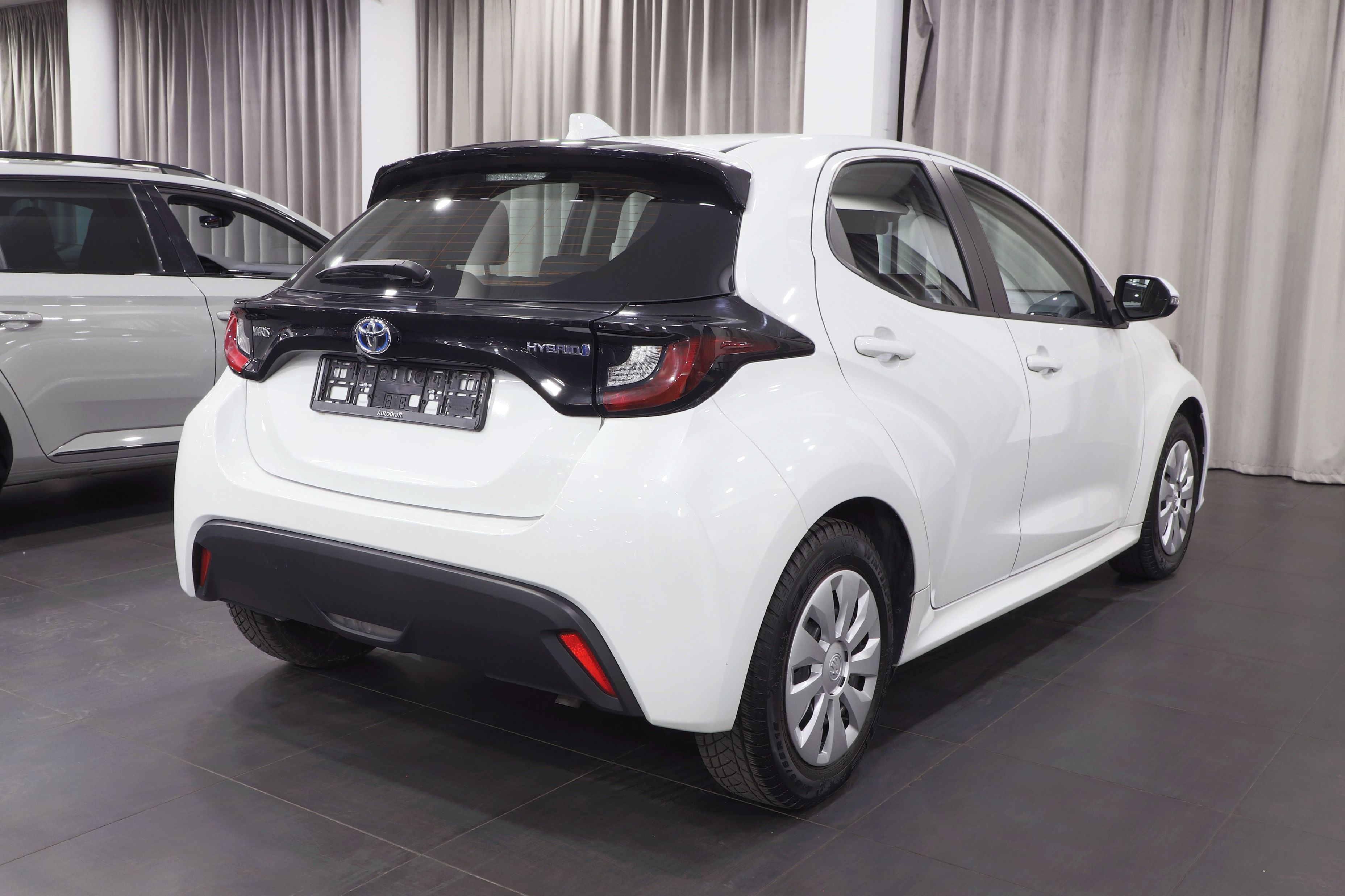 Toyota Yaris, 1.5, Hybrid,Comfort - fotka 3