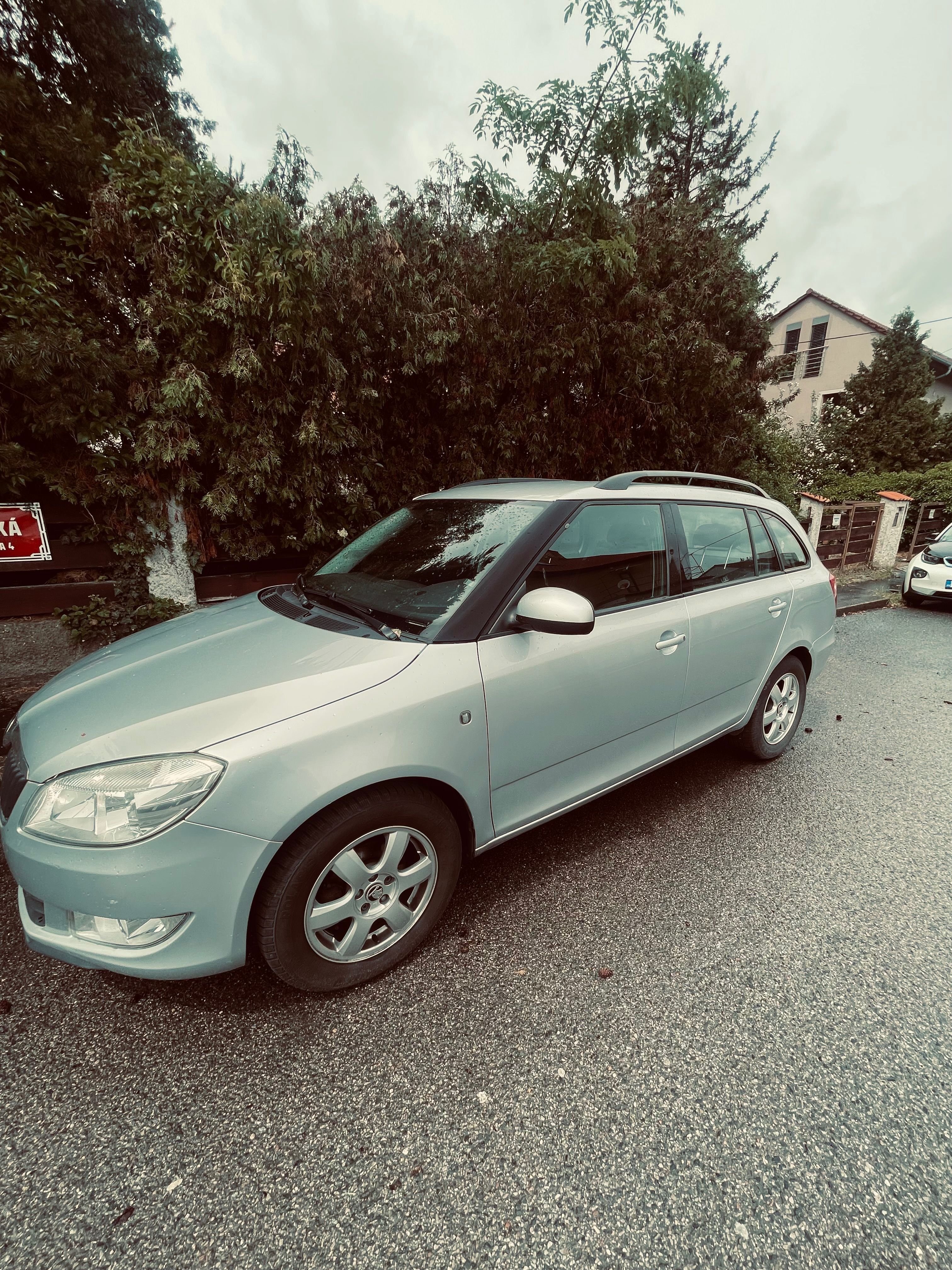 Škoda Fabia, 1.6 - fotka 6