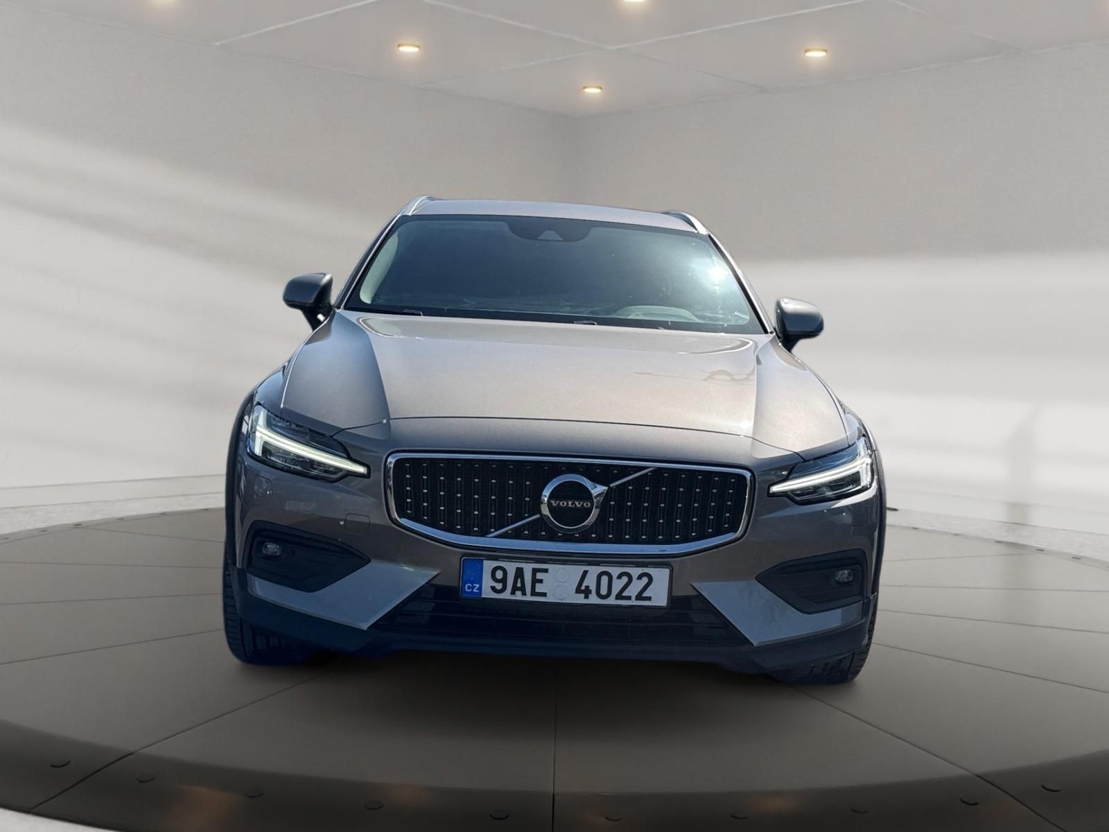 Volvo V60, PRO B5 184kW AWD TAŽNÉ CZ DPH - fotka 2