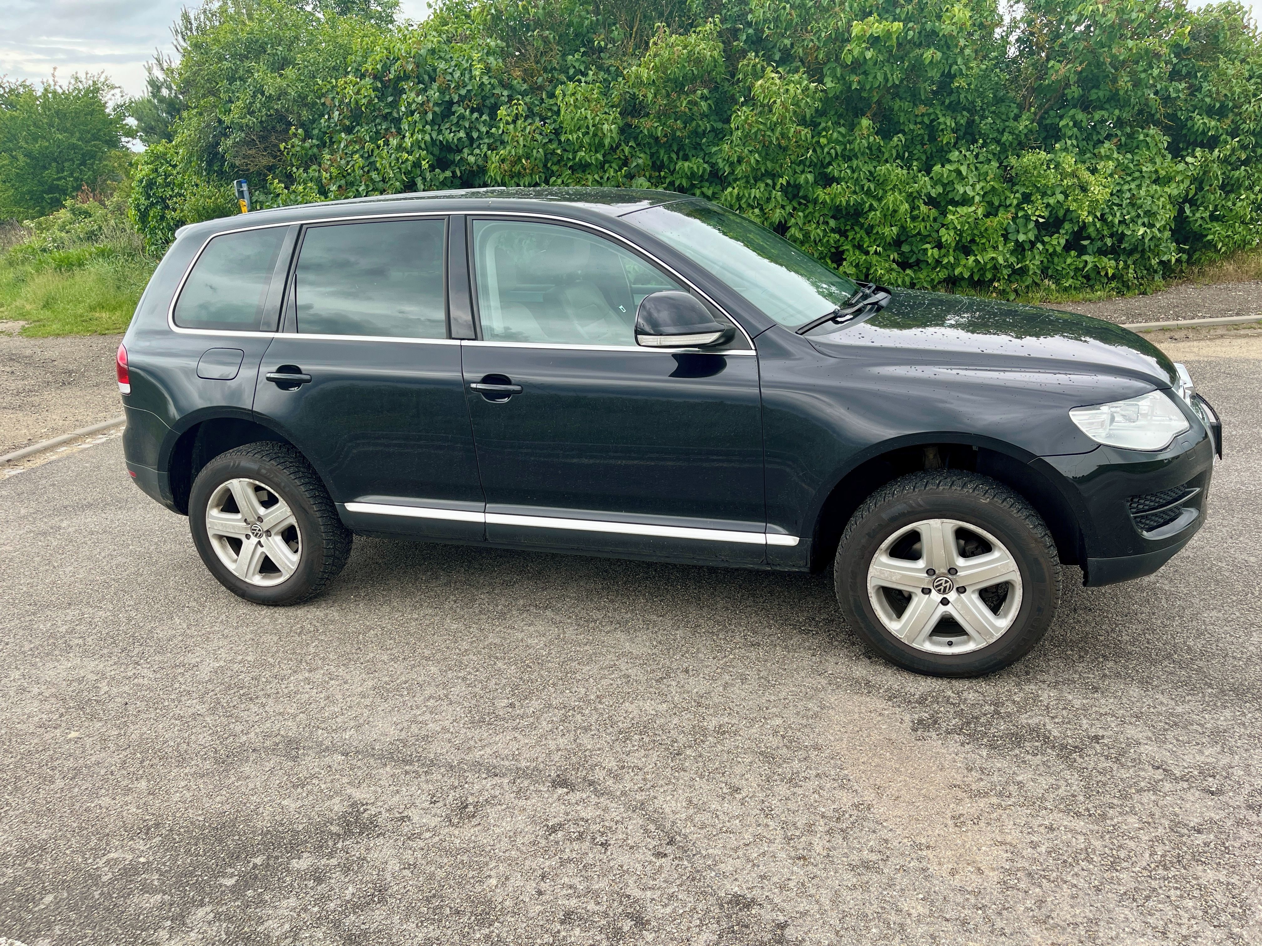 Volkswagen Touareg, 2.5 TDI, 2009, původ ČR - fotka 3