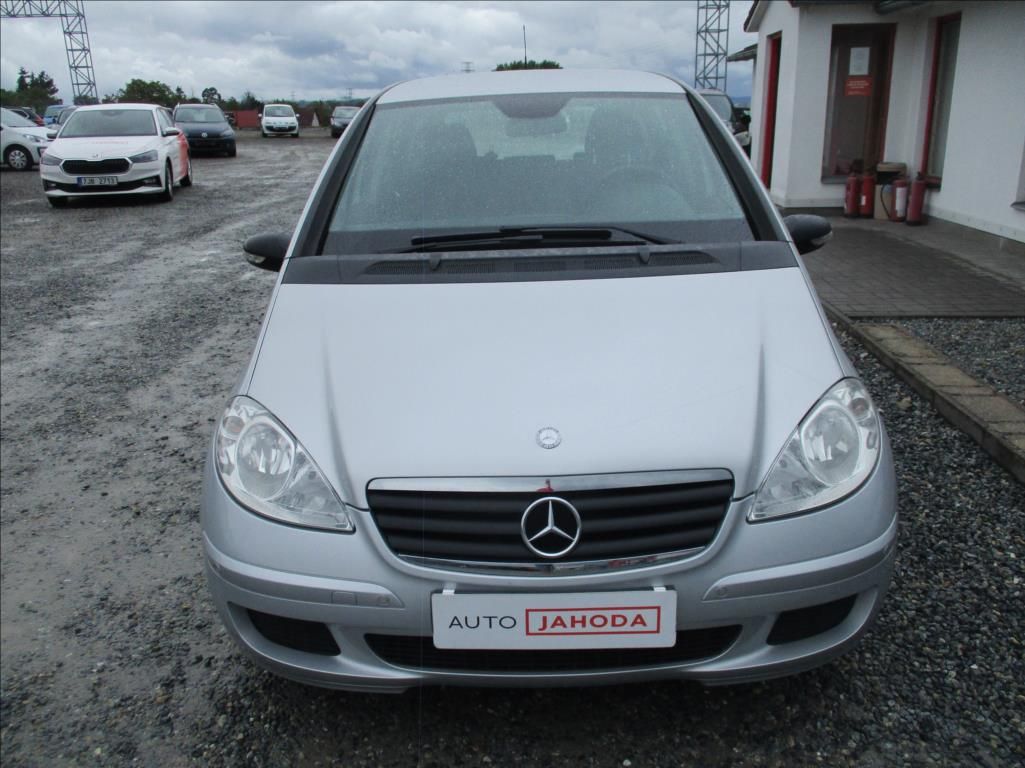 Mercedes-Benz Třídy A, 2,0 160 CDI, klima, servis, - fotka 2