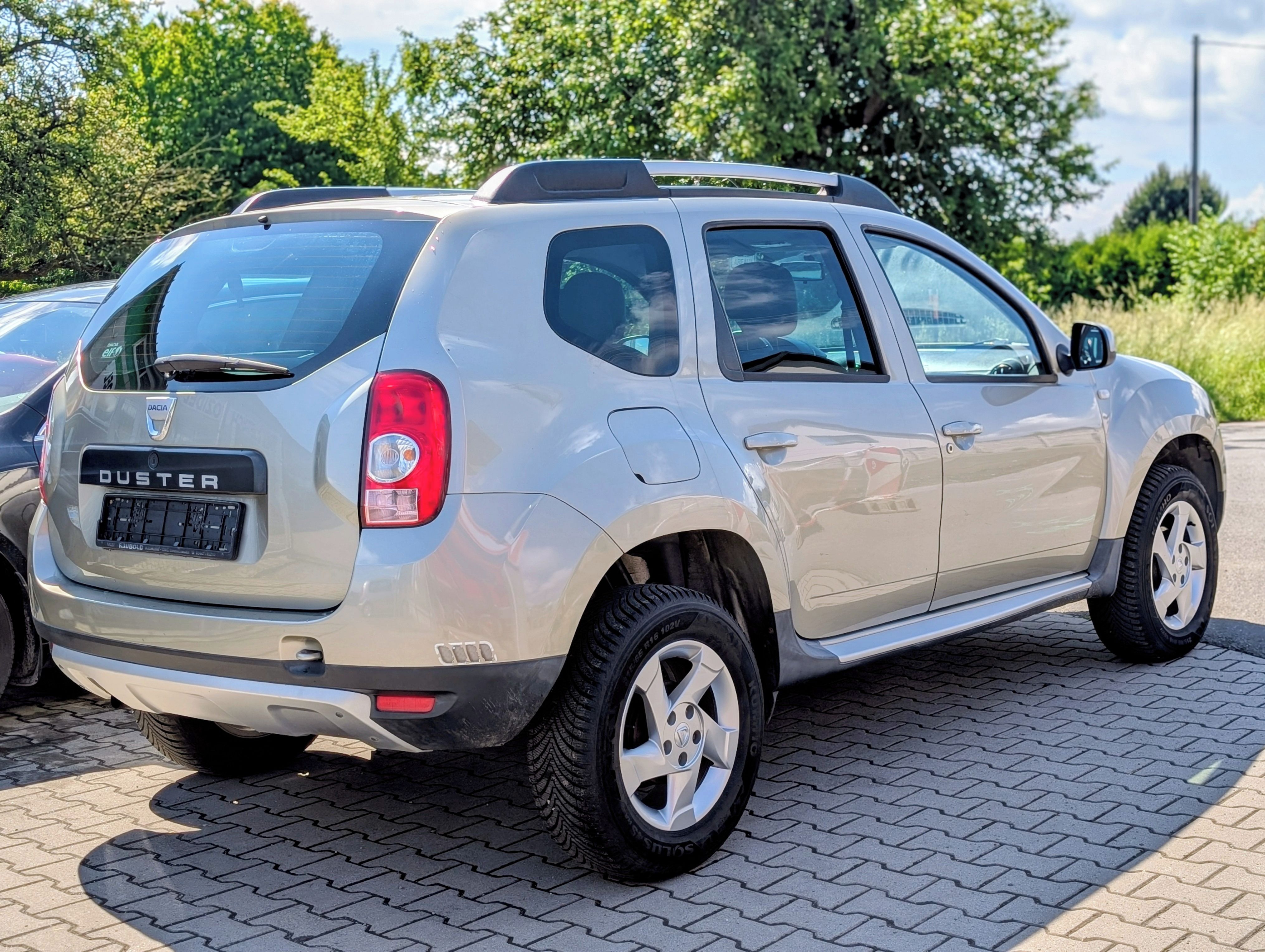 Dacia Duster, 1.6i 77kW JEN 146TKM 1.MAJ. - fotka 4