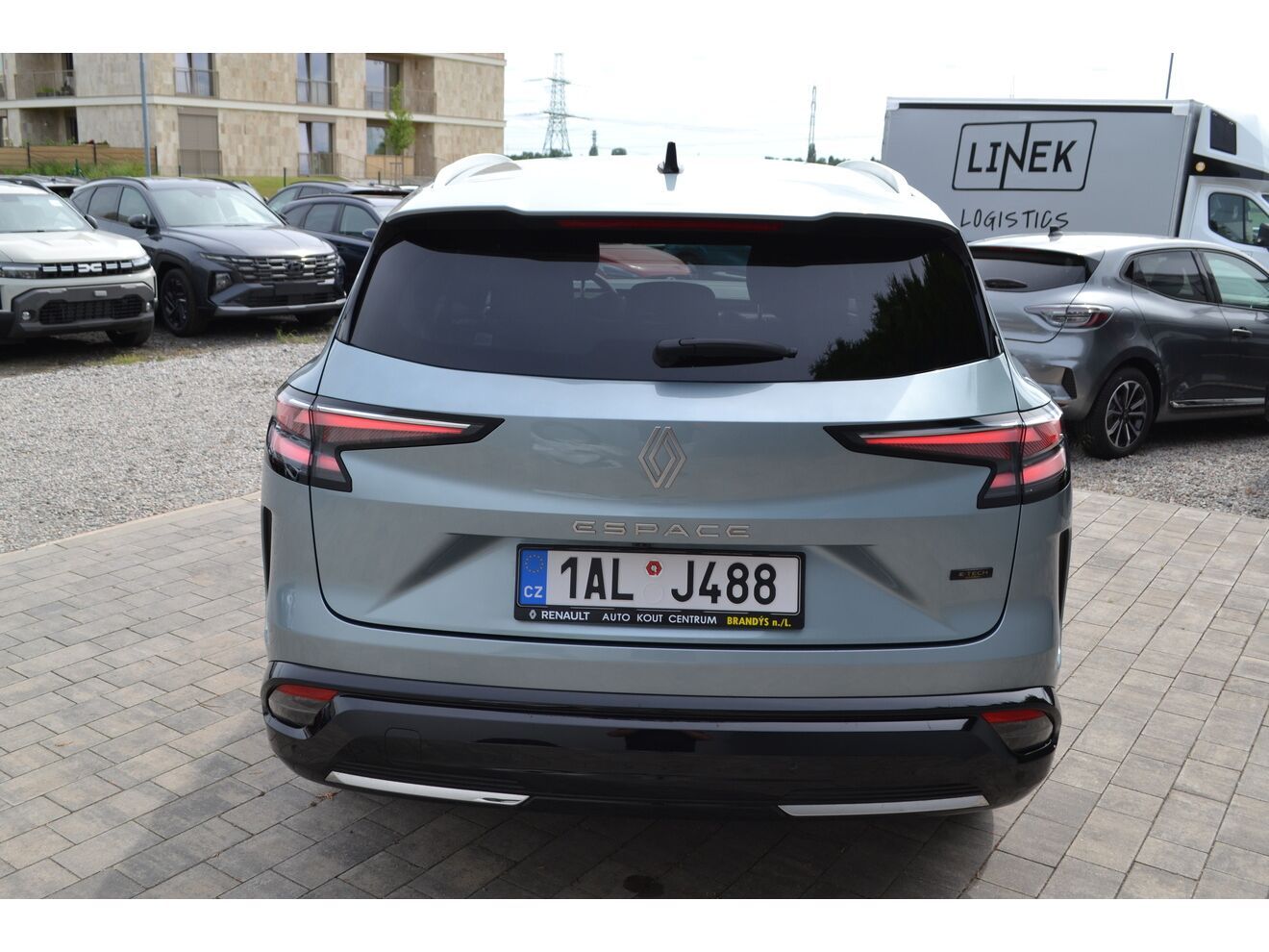 Renault Espace, techno full hybrid E-Tech 200 - fotka 4