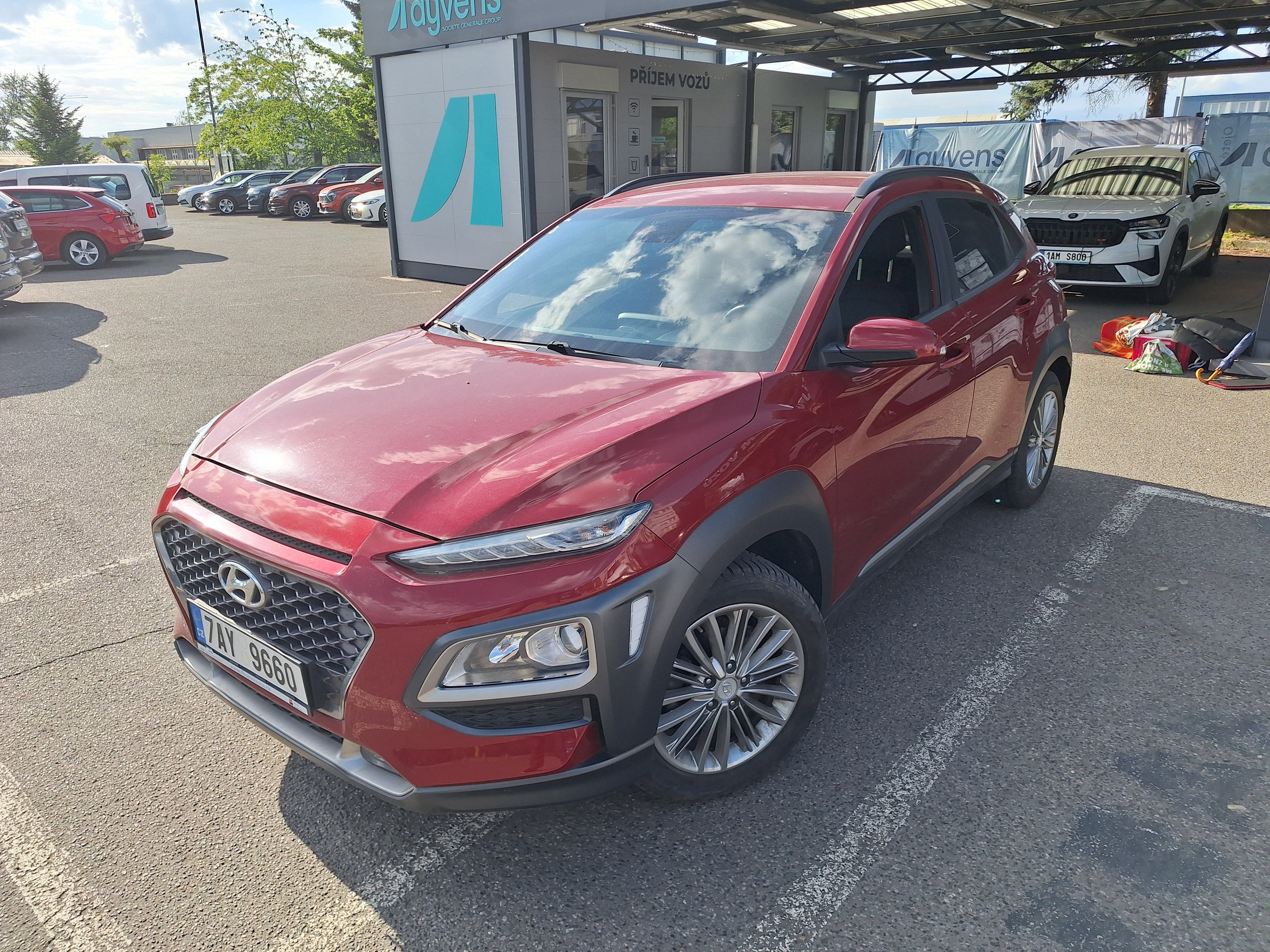 Hyundai Kona, 1.0-TGDI 88kw Style čr32 000km - fotka 2