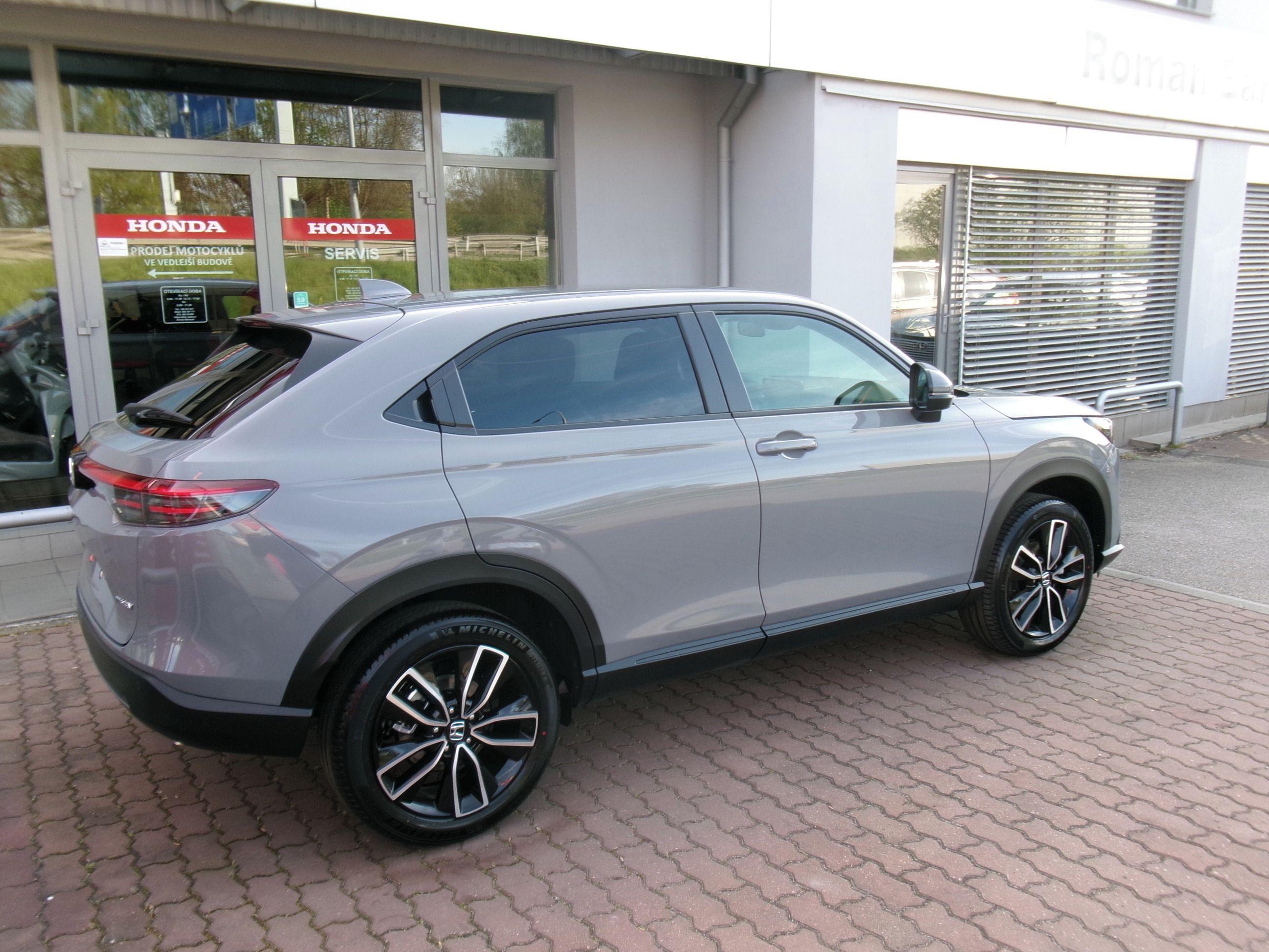 Honda HR-V, 1.5e:HEV ELEGANCE 2026 - fotka 6