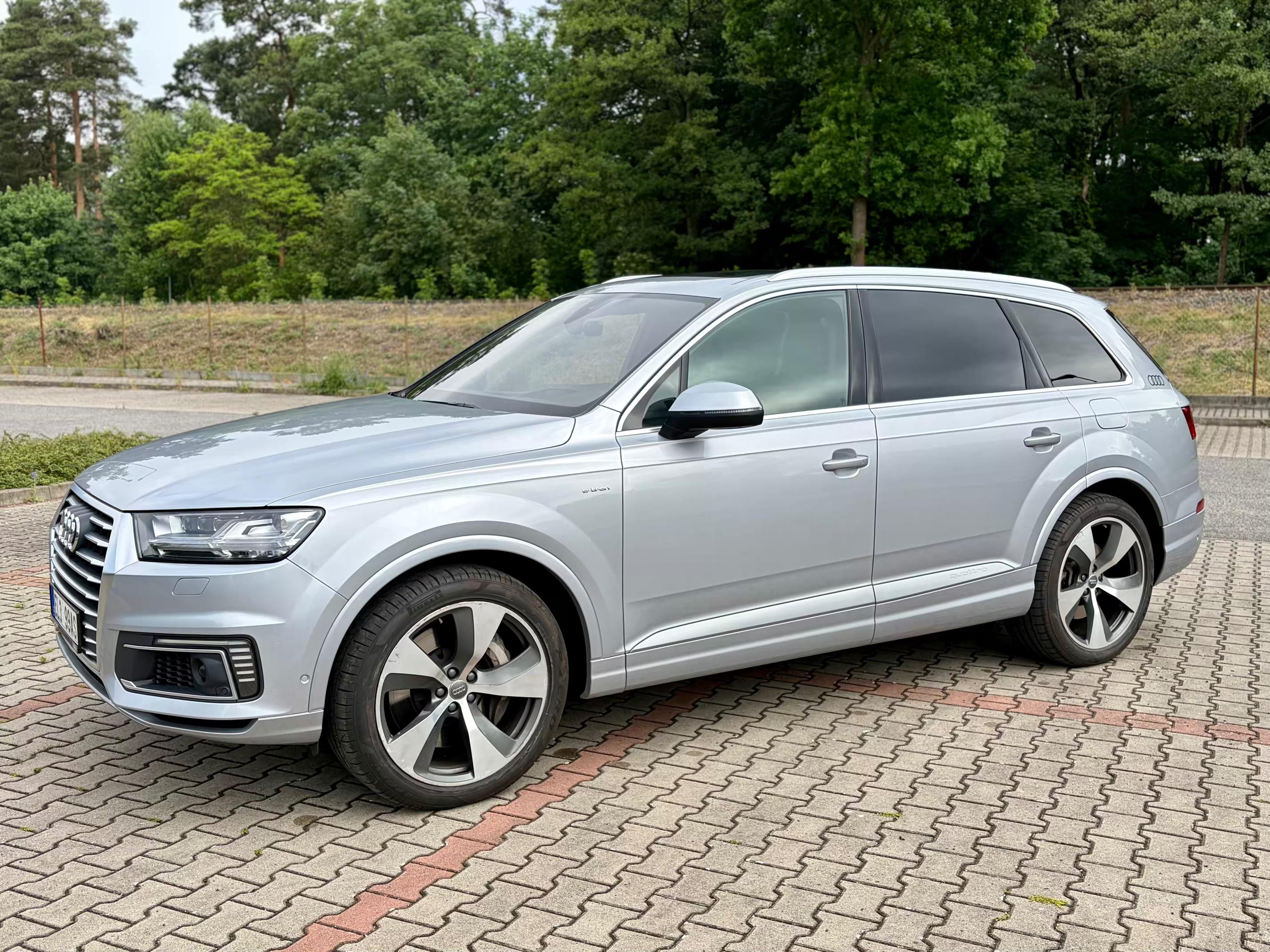 Audi Q7, S line, B&O, Matrix, tažné