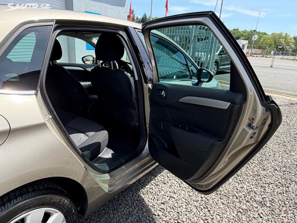 Citroën C4, 1,6 88kW, SERVISKA