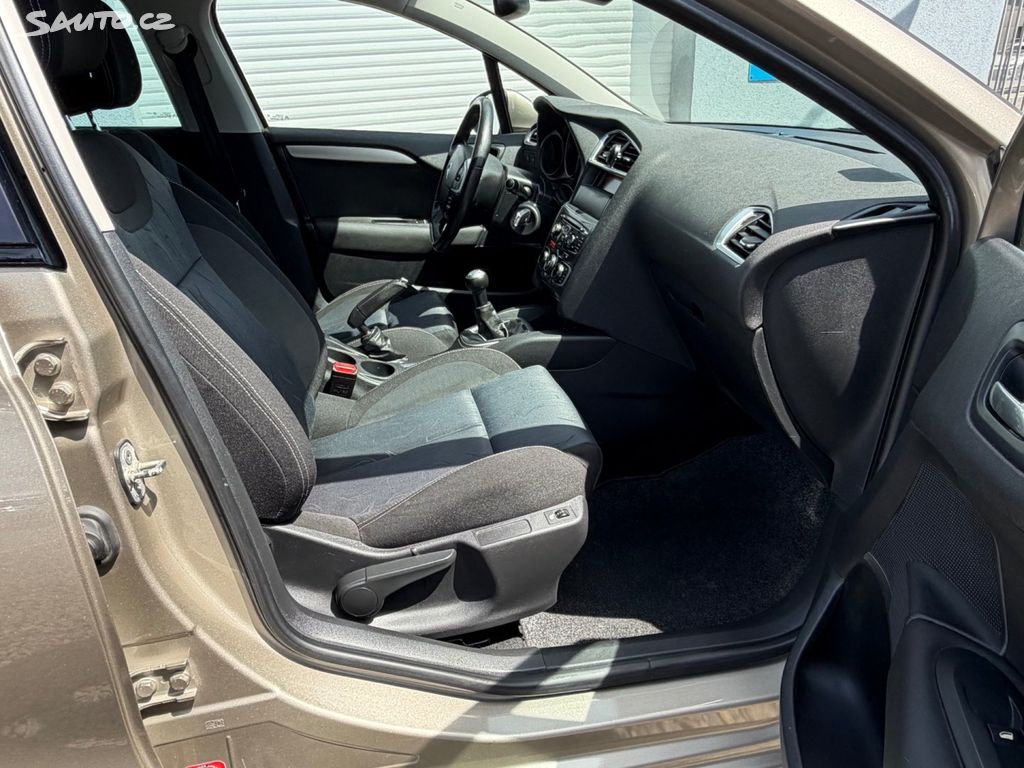 Citroën C4, 1,6 88kW, SERVISKA