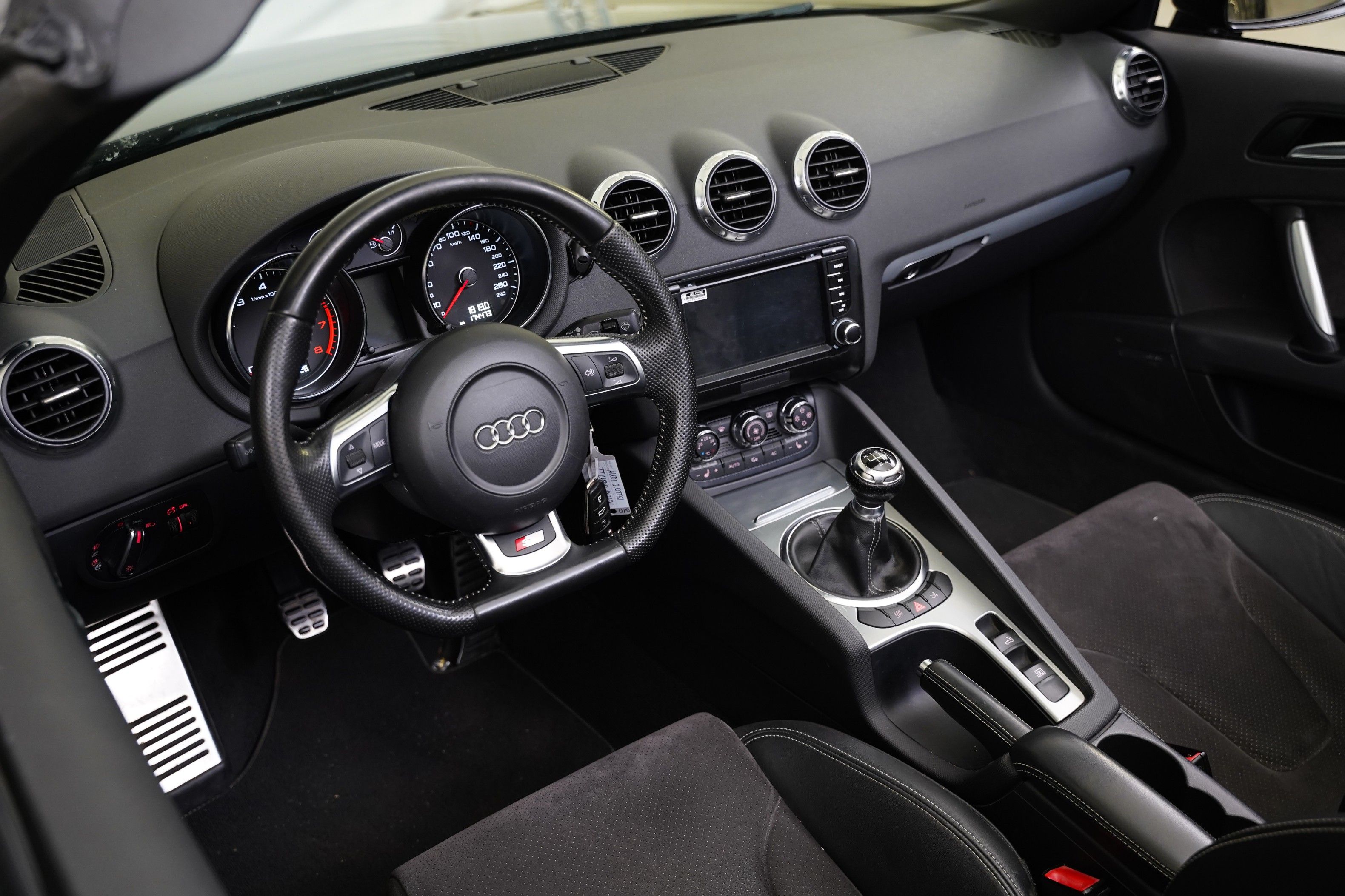 Audi TT, 2.0 TFSI 147 kW S-line - fotka 5