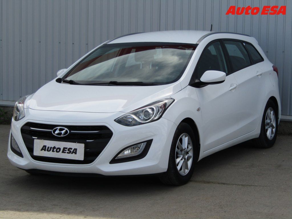 Hyundai i30, 1.6 GDi,ČR - fotka 3