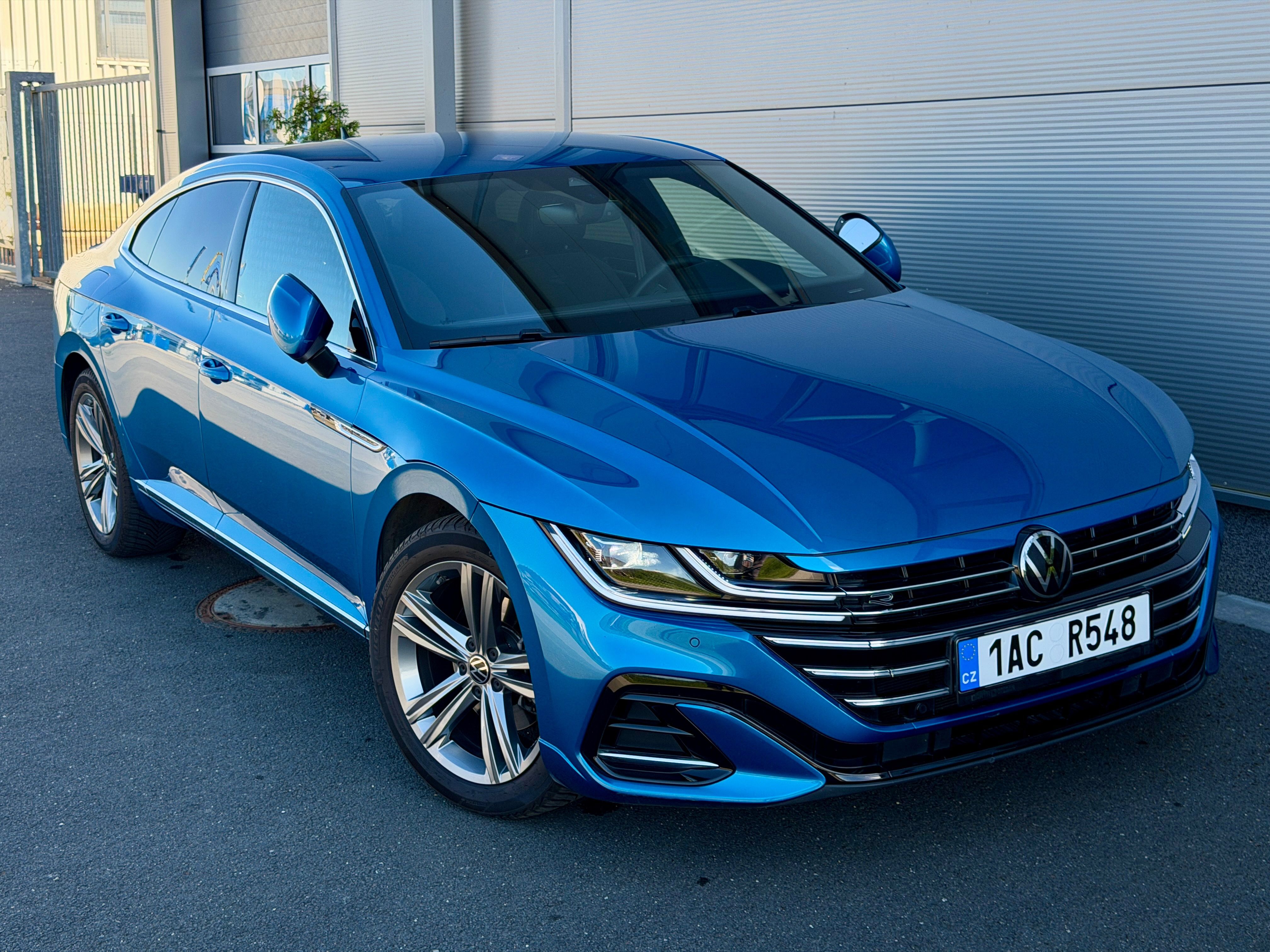Volkswagen Arteon, R-LINE 2.0 TDi 110kW DSG tažné - fotka 5