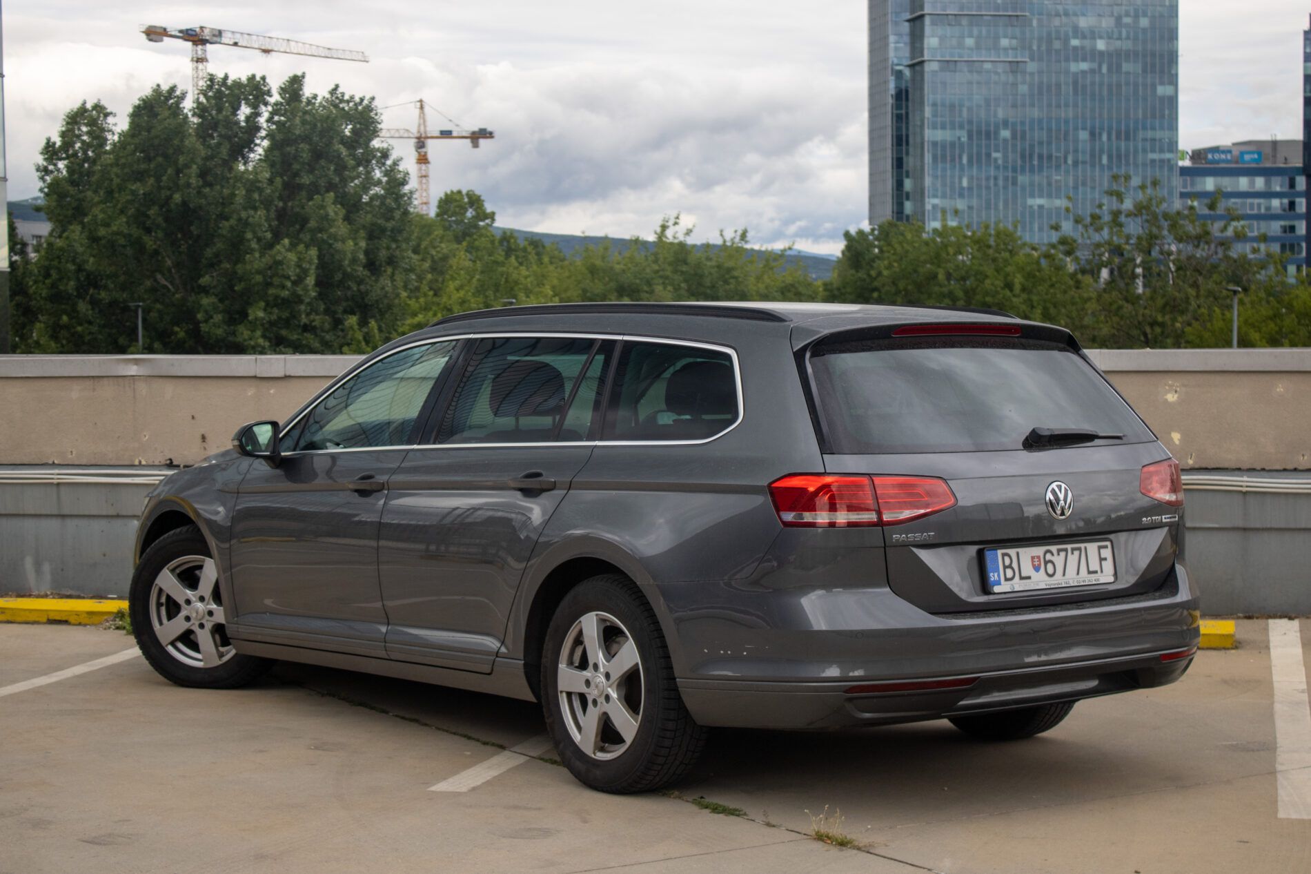 Volkswagen Passat Variant - fotka 3