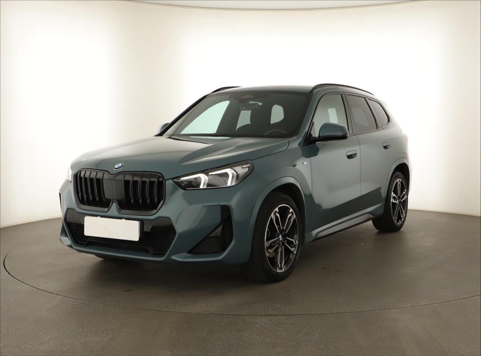 BMW X1, sDrive18i, M Sport - fotka 2