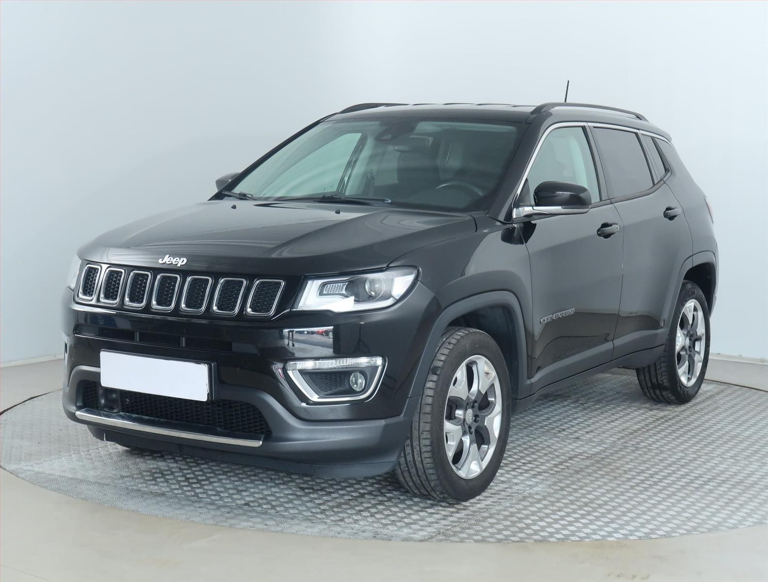 Jeep Compass, 1.4 MultiAir, 4X4, Automat - fotka 2