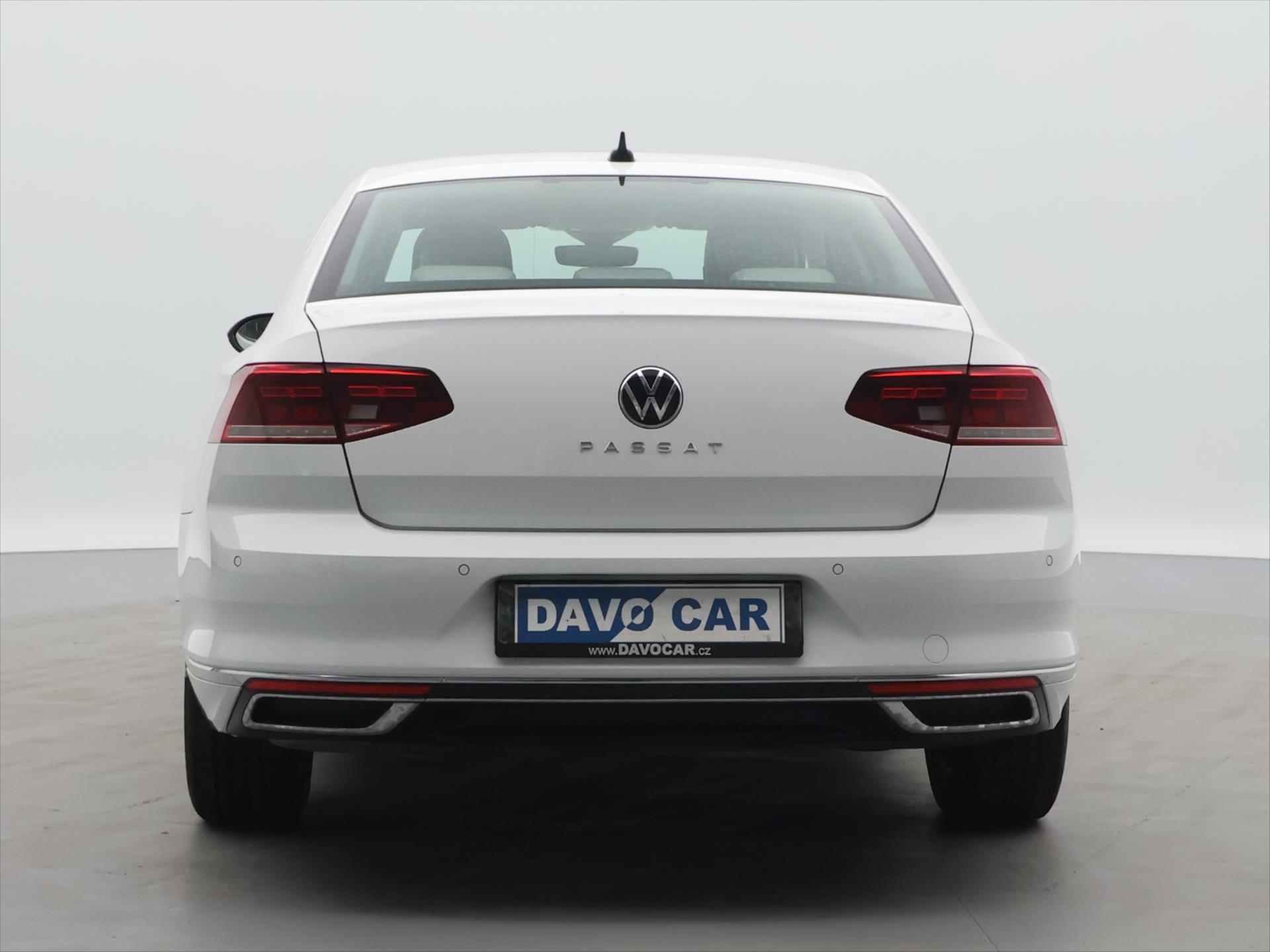Volkswagen Passat, 2.0 TDI 147kW DSG CZ Elegance - fotka 6