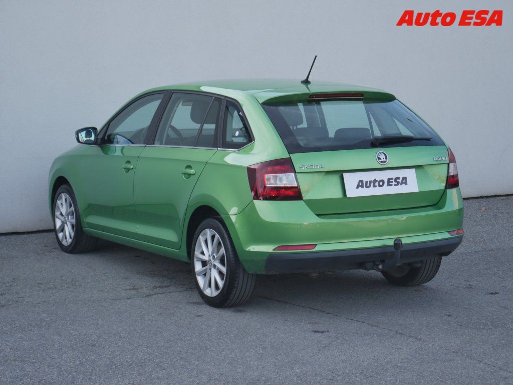 Škoda Rapid, 1.0 TSi,AC,výhřev sed - fotka 6