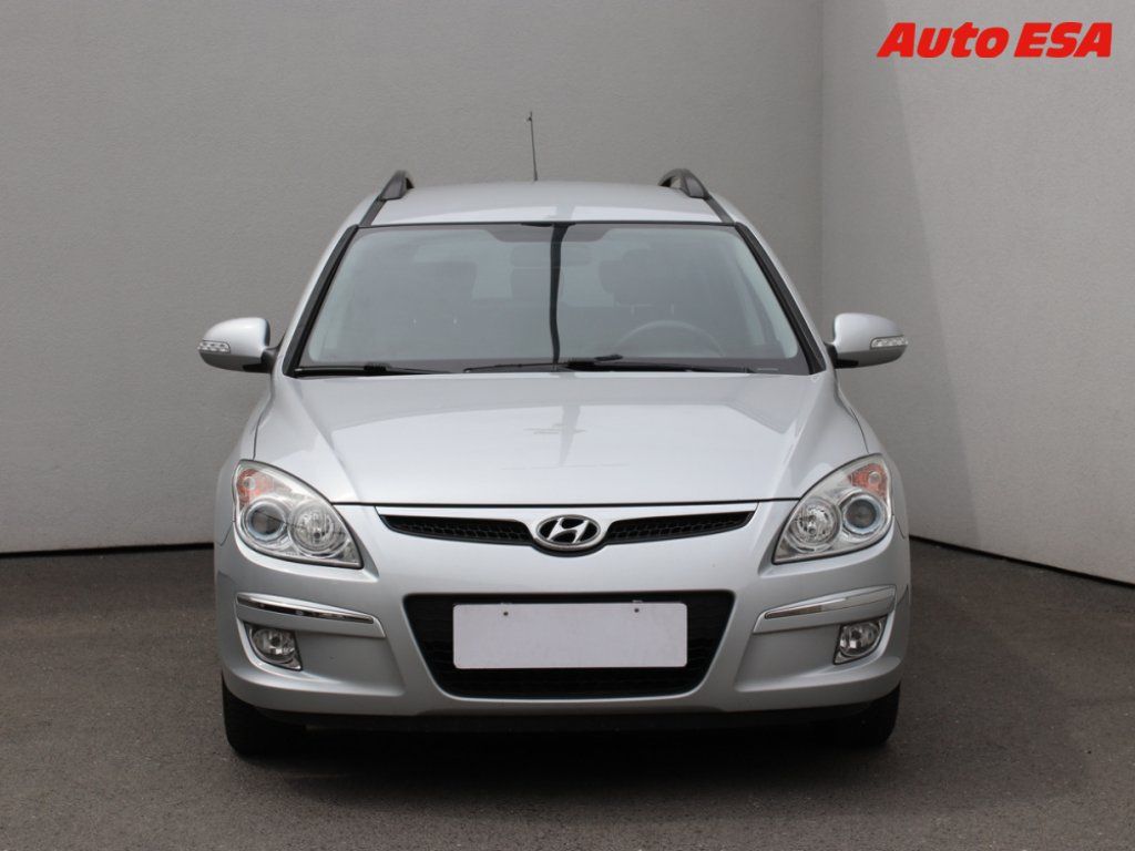 Hyundai i30, 1.6 CRDi - fotka 2
