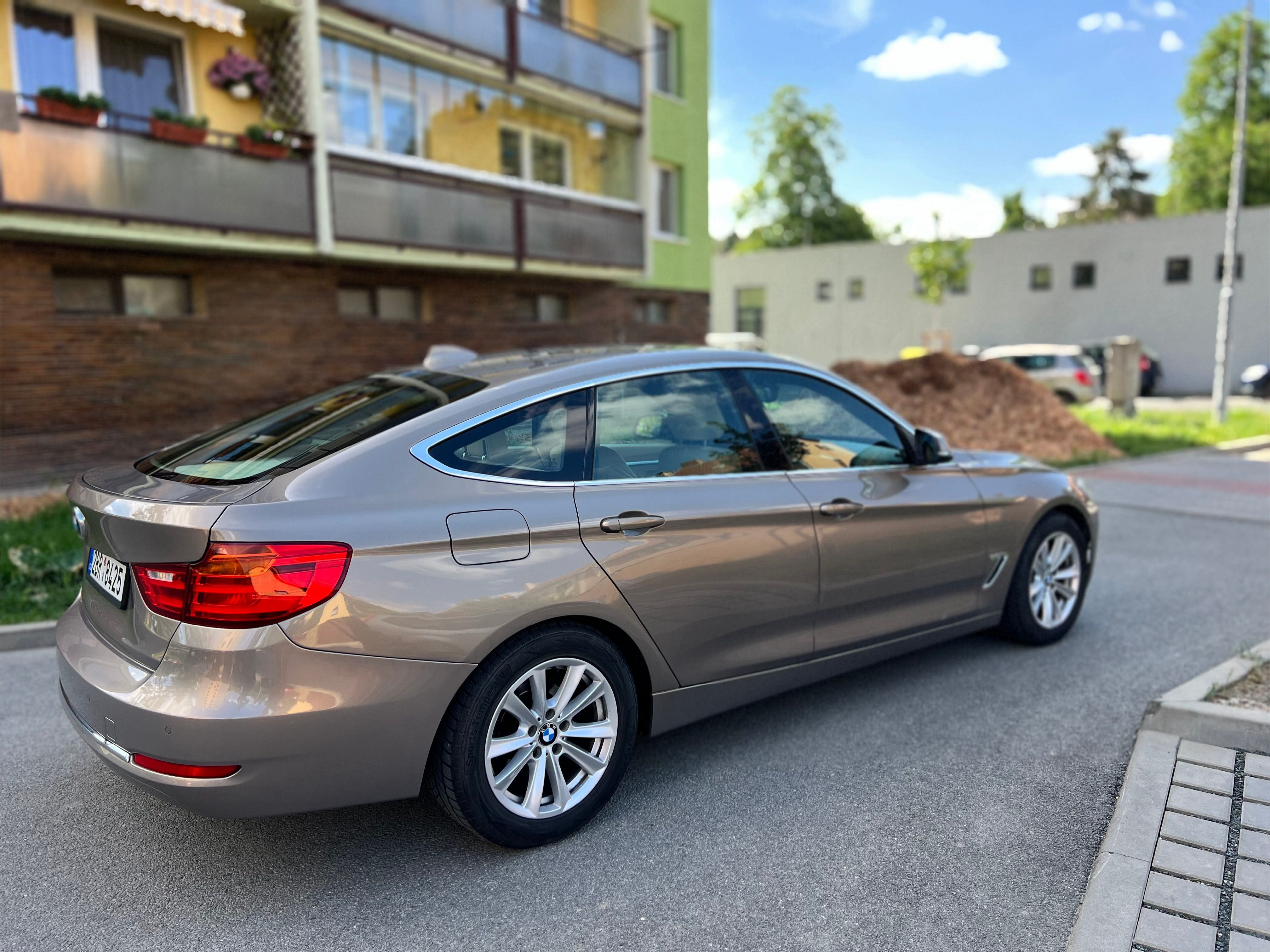 BMW Řada 3, BMW 320i GT Luxury Line - fotka 6