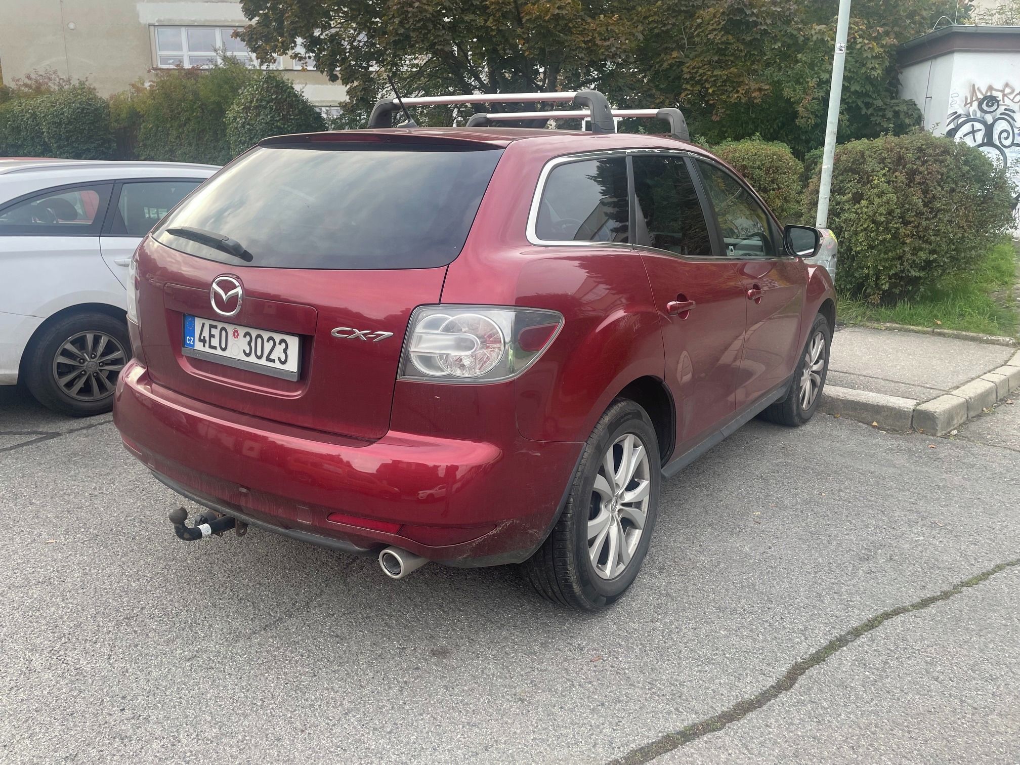 Mazda CX-7, 2.2D 127 kW 4x4, 2011, pojíz - fotka 2