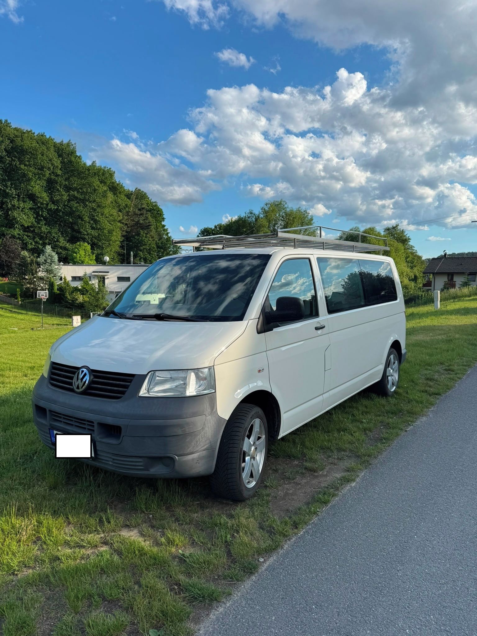 Volkswagen Transporter, VW Transporter LONG 9 MÍST 1,9