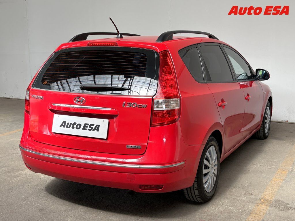 Hyundai i30, CRDi - fotka 4