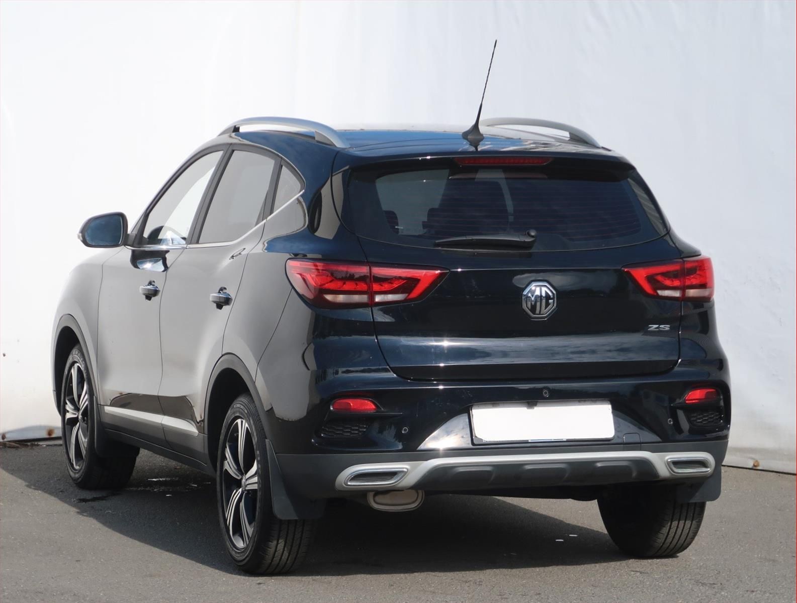 MG ZS, 1.5, ČR,1.maj, Serv.kniha - fotka 4