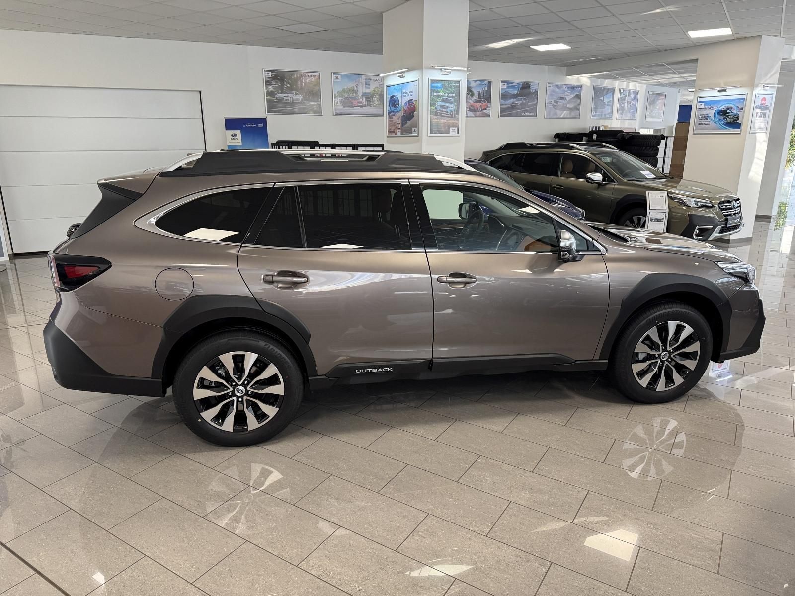Subaru Outback, 2.5i-T Touring Lineartronic - fotka 6