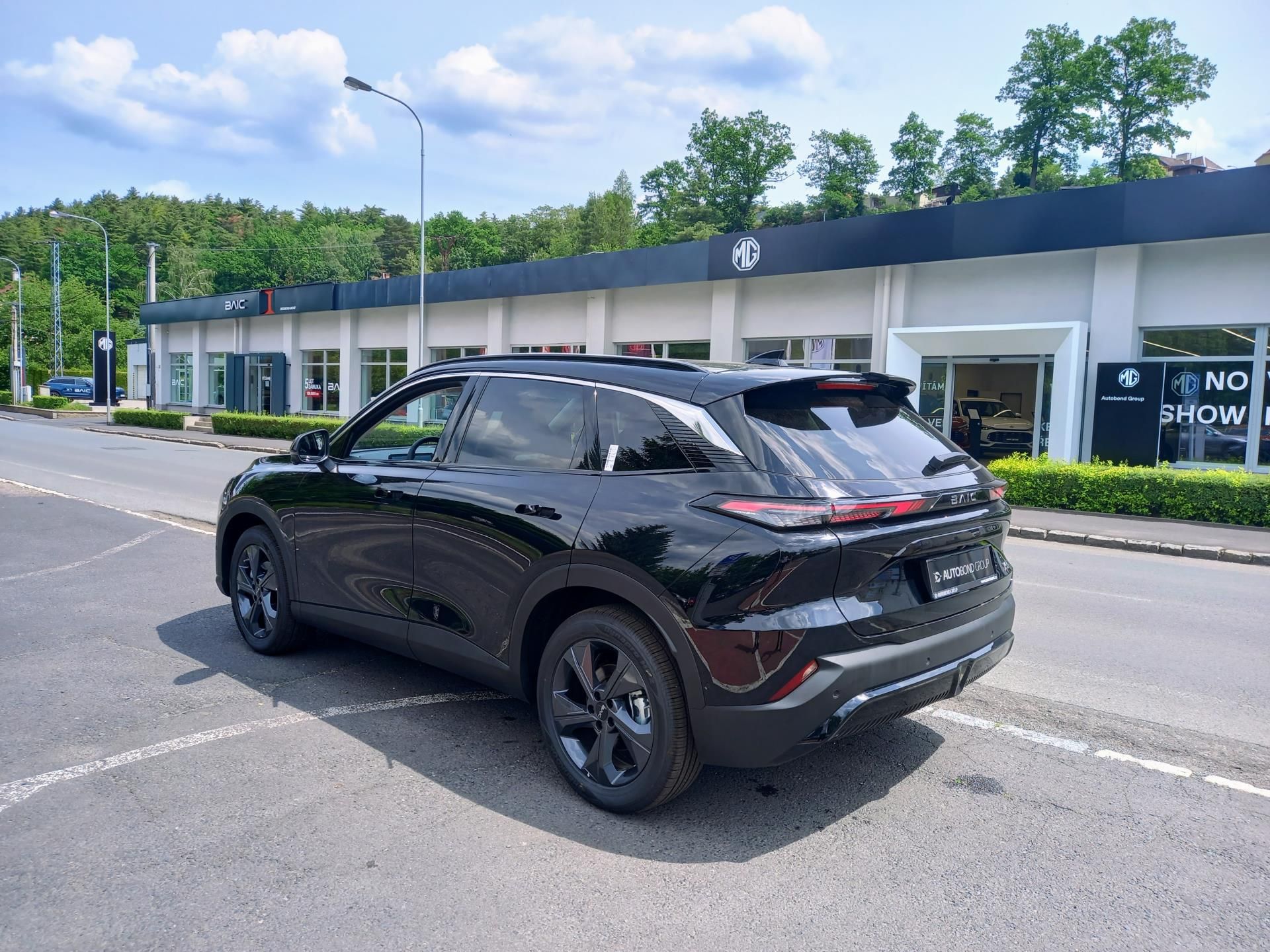 BAIC X55, ALL IN 1.5T 130kW 4×2 7DCT - fotka 5