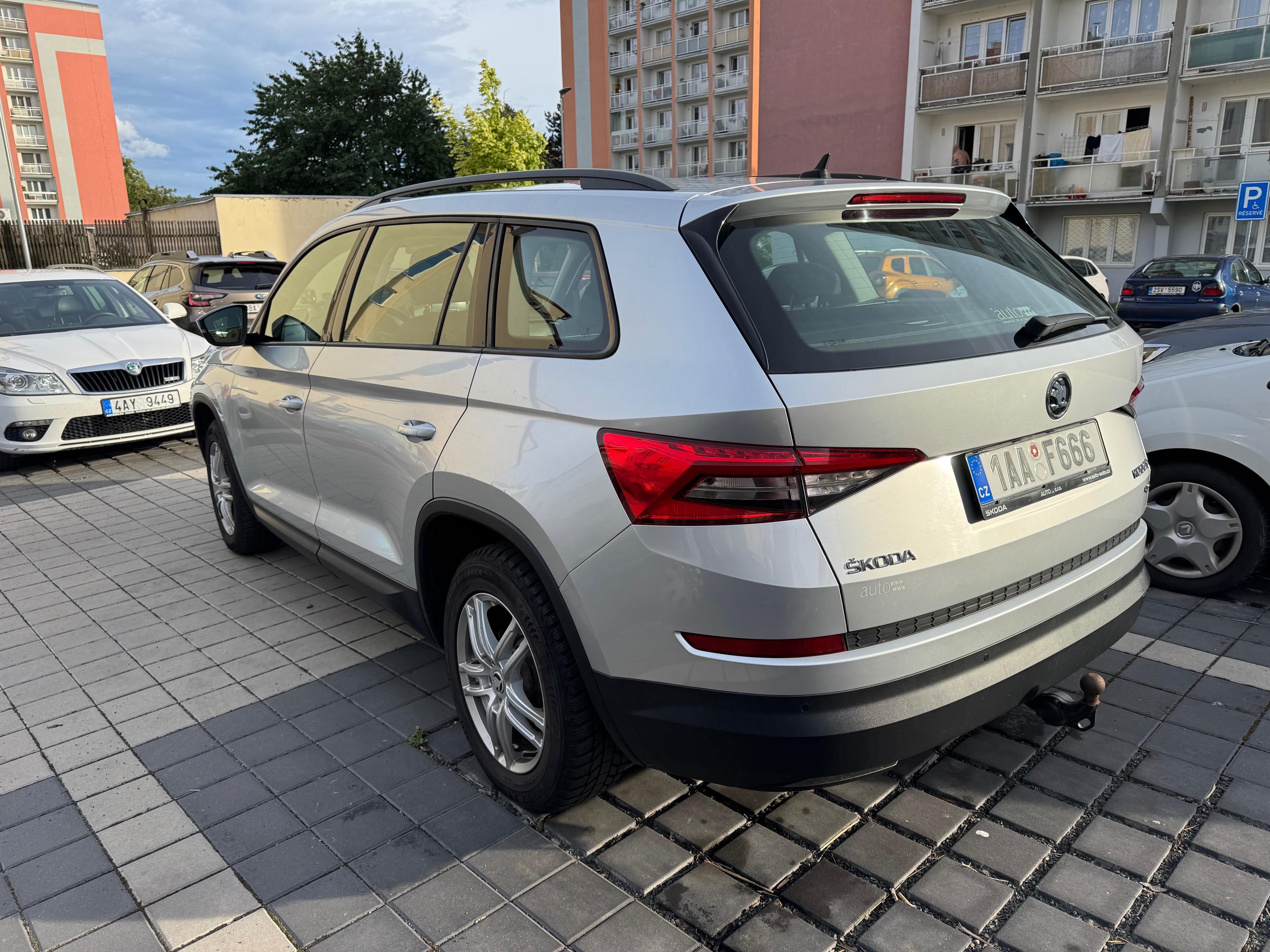 Škoda Kodiaq, 2.0 tdi 110kw, servisováno - fotka 4