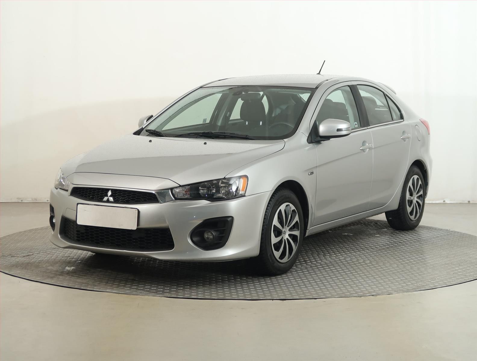 Mitsubishi Lancer, 1.6 MIVEC, Serv.kniha - fotka 2