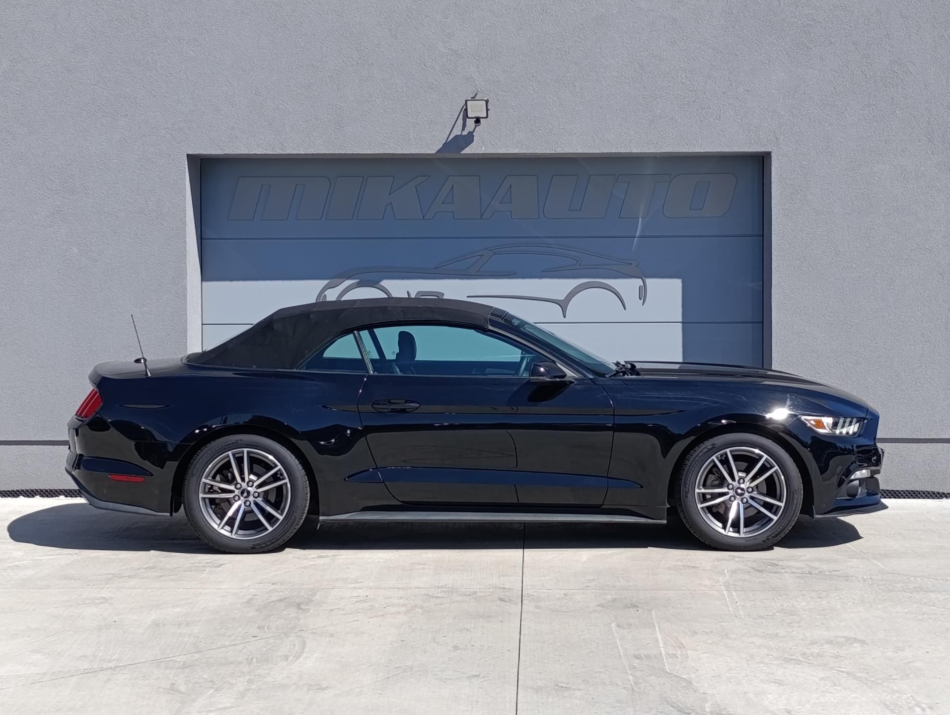 Ford Mustang, 2.3 ECOBOOST CONVERTIBLE - fotka 5