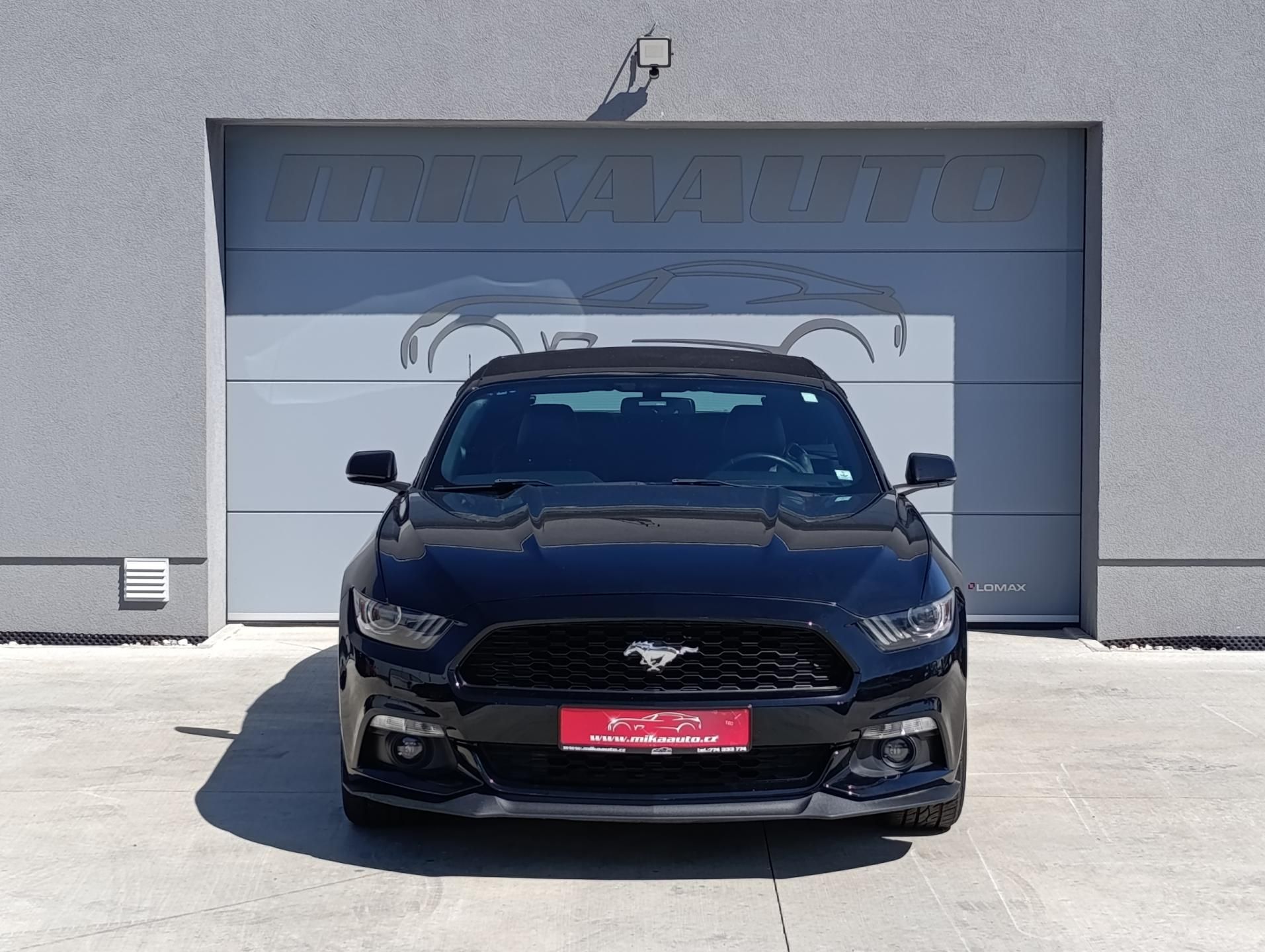 Ford Mustang, 2.3 ECOBOOST CONVERTIBLE - fotka 3