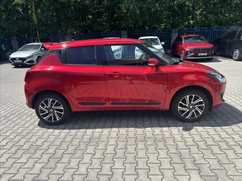Suzuki Swift, 1,2 DualJet, Elegance, 4x4. - fotka 4