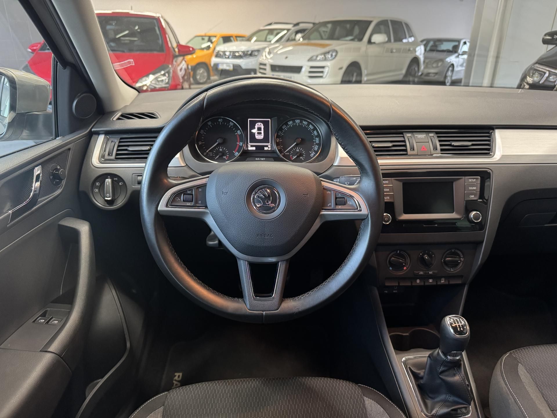 Škoda Rapid, 1.2TSI Ambition ČR - fotka 3