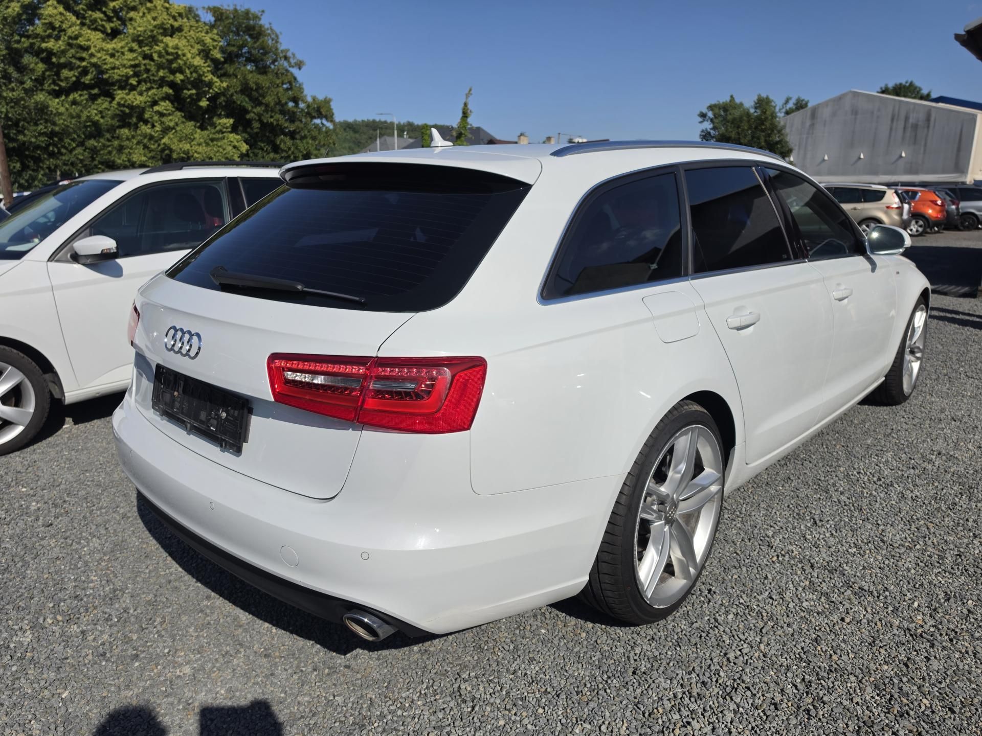 Audi A6, 3.0 TDI Quattro TZ S-Line - fotka 4