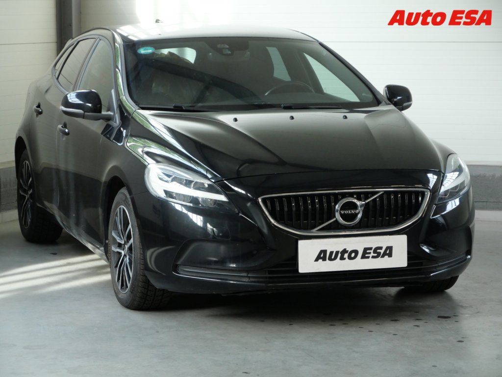 Volvo V40, 2.0D
