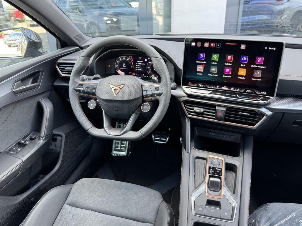 Cupra Leon, 2.0TSI 150kW DSG 4WD - fotka 5