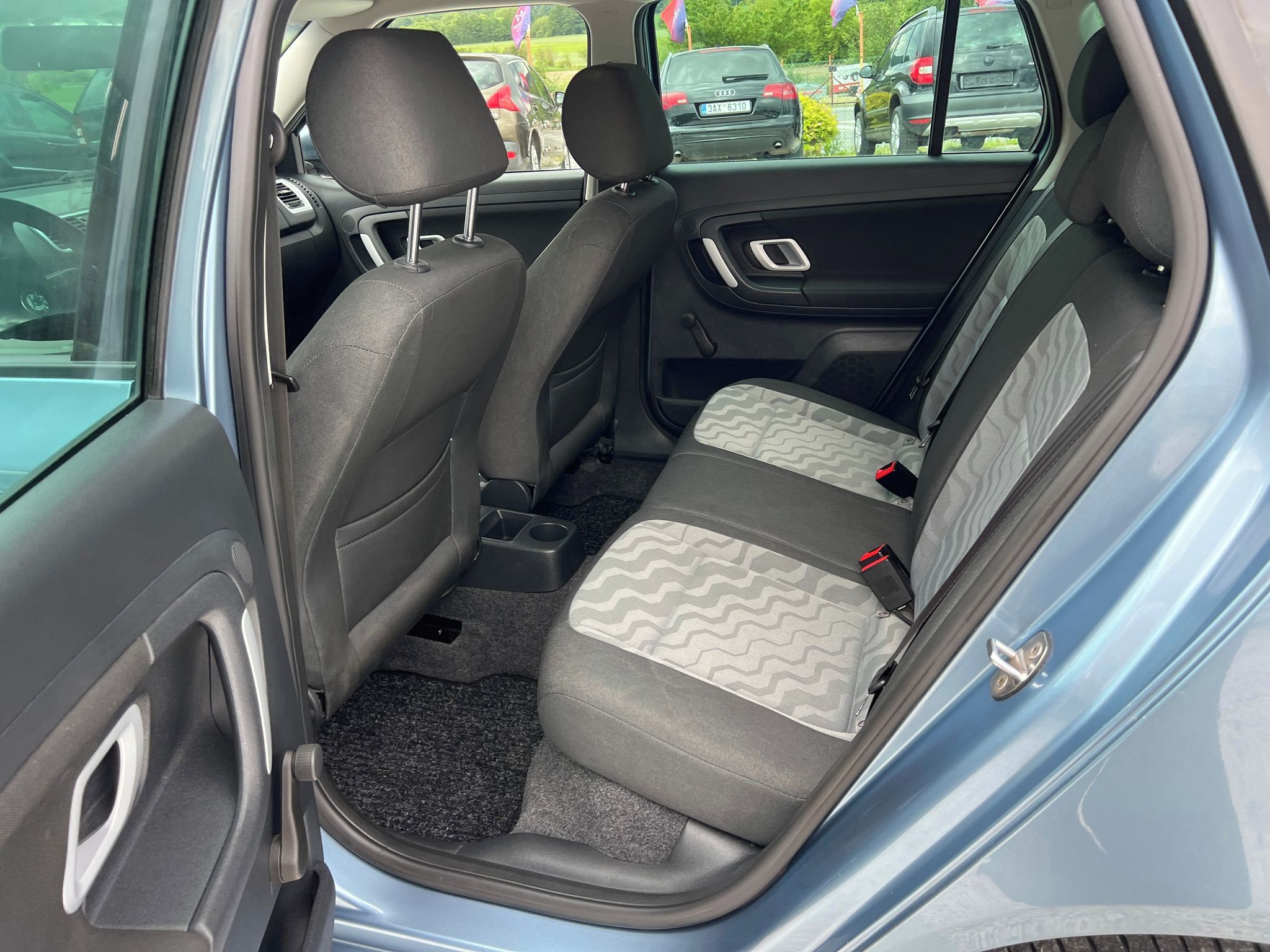 Škoda Fabia, 1.6 16V - fotka 5