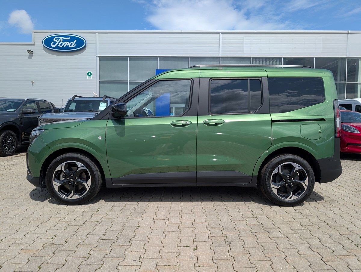 Ford Tourneo Courier, Titanium L1, 43 kWh Elektromot - fotka 2