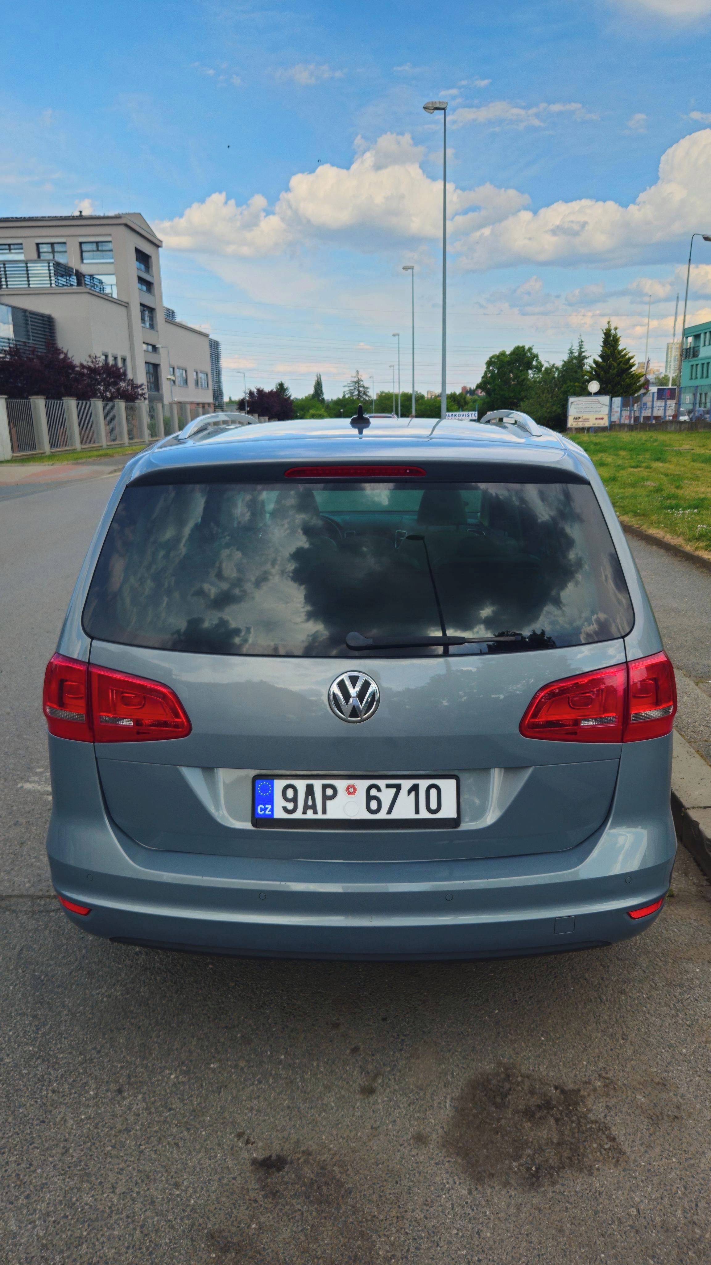 Volkswagen Sharan, 103kW 4x4 Webasto TZ Highline+ - fotka 2