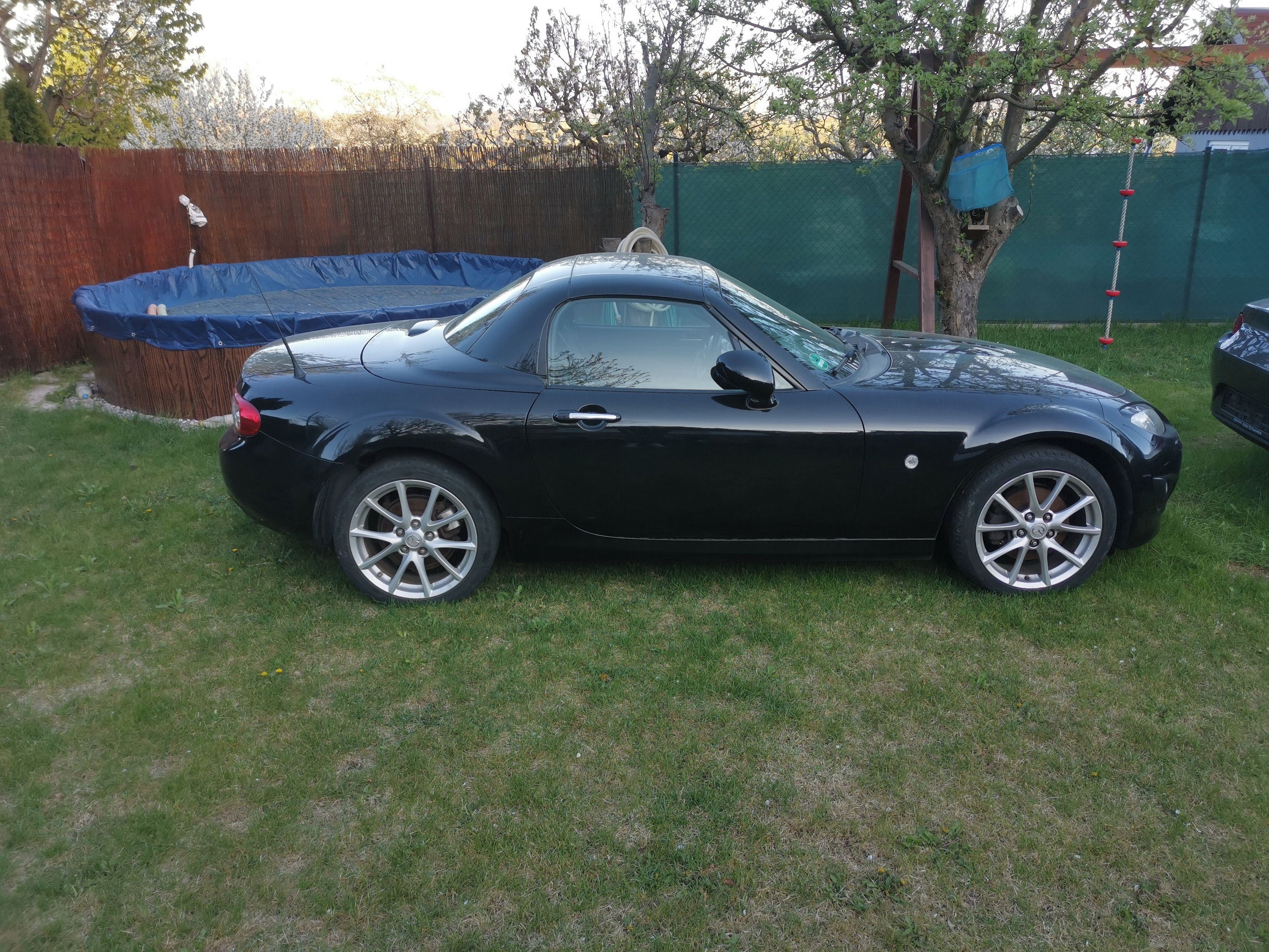 Mazda MX-5, Mazda MX-5, 2.0 i sport HARDTO - fotka 4