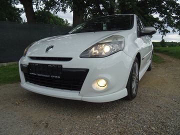 1,6 GT 94kW pěkná výbava