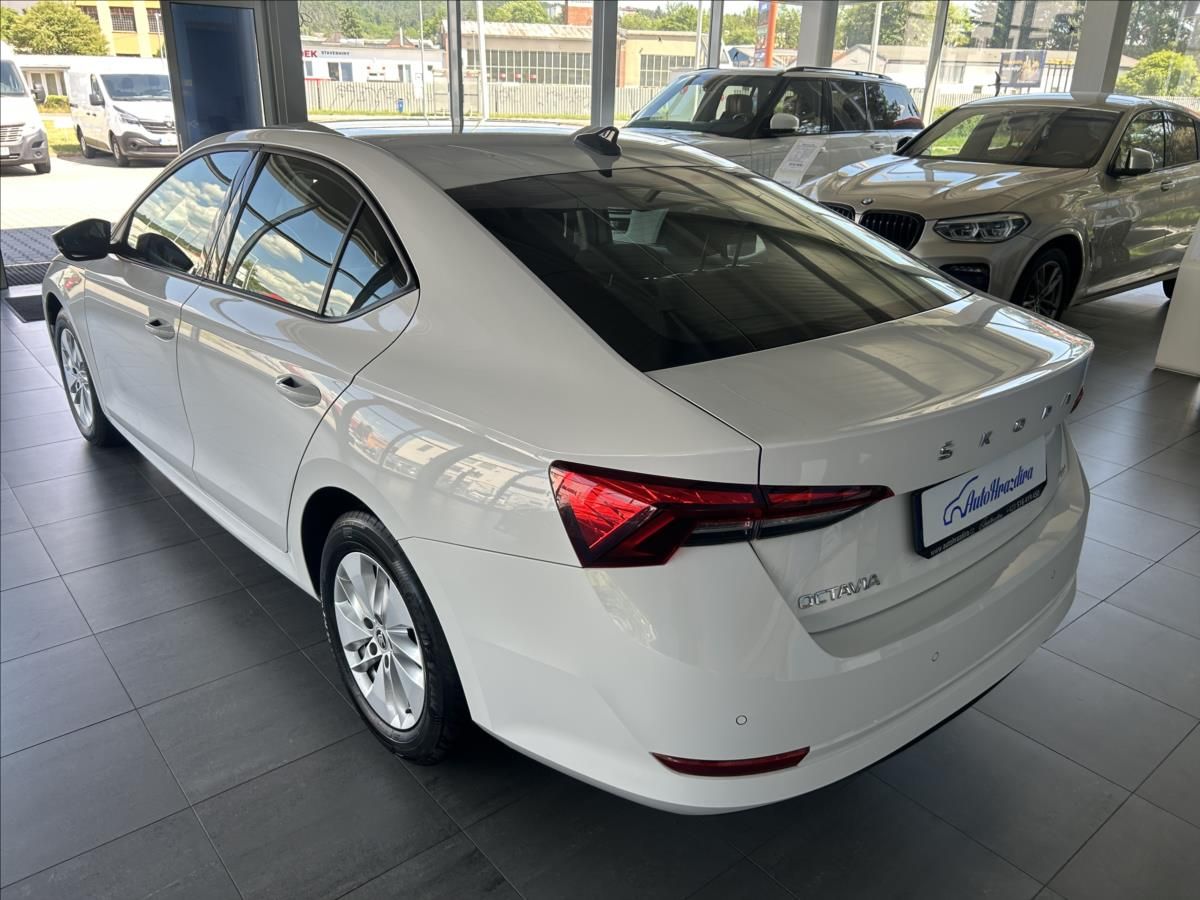 Škoda Octavia, 2,0   TDI 85kW,ČR,1.MAJITEL,DP - fotka 4