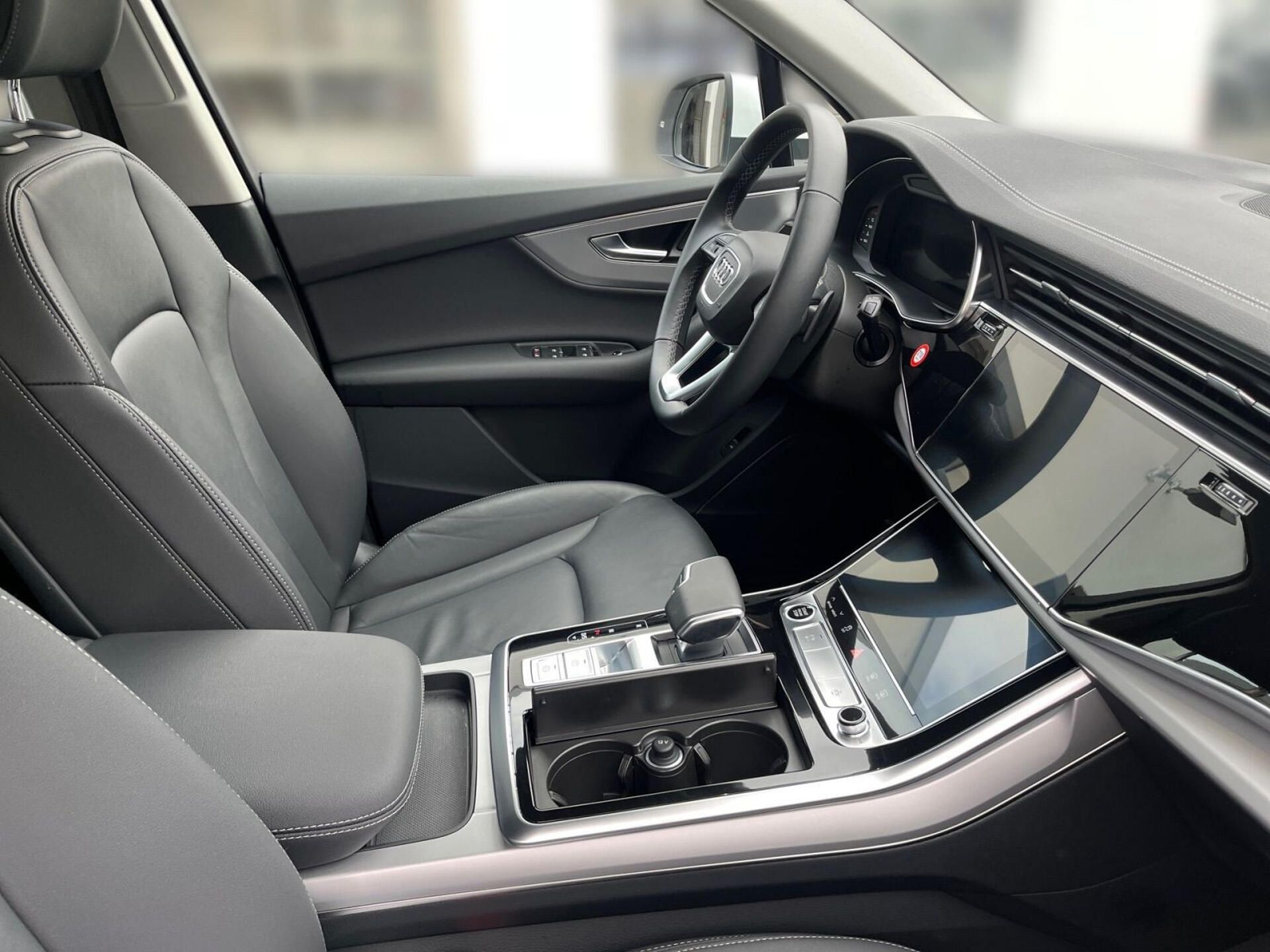 Audi Q7, TDI q 210kW S-Line Vzduch LED - fotka 5